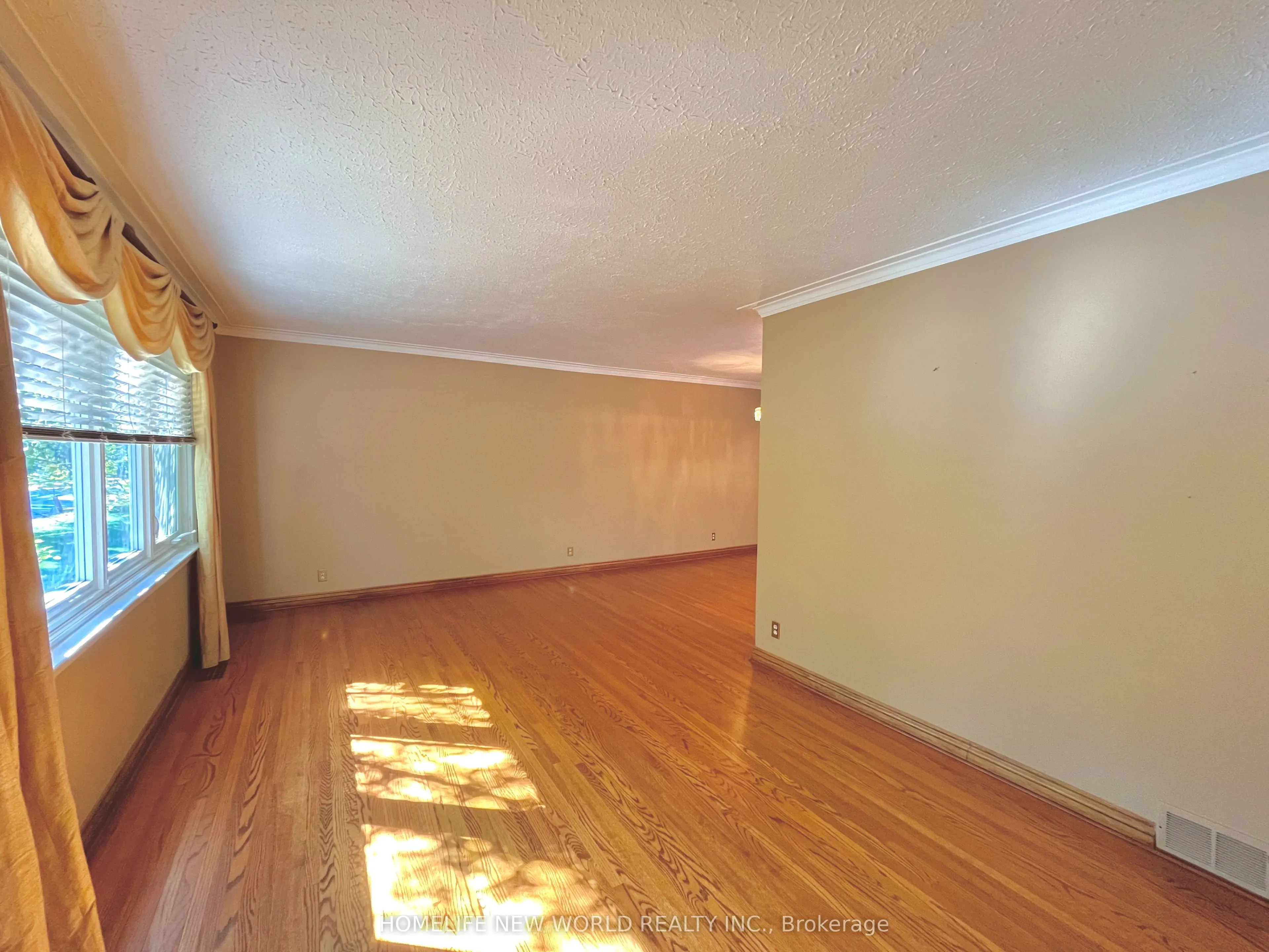 300 Spring Garden Avenue, #Ground