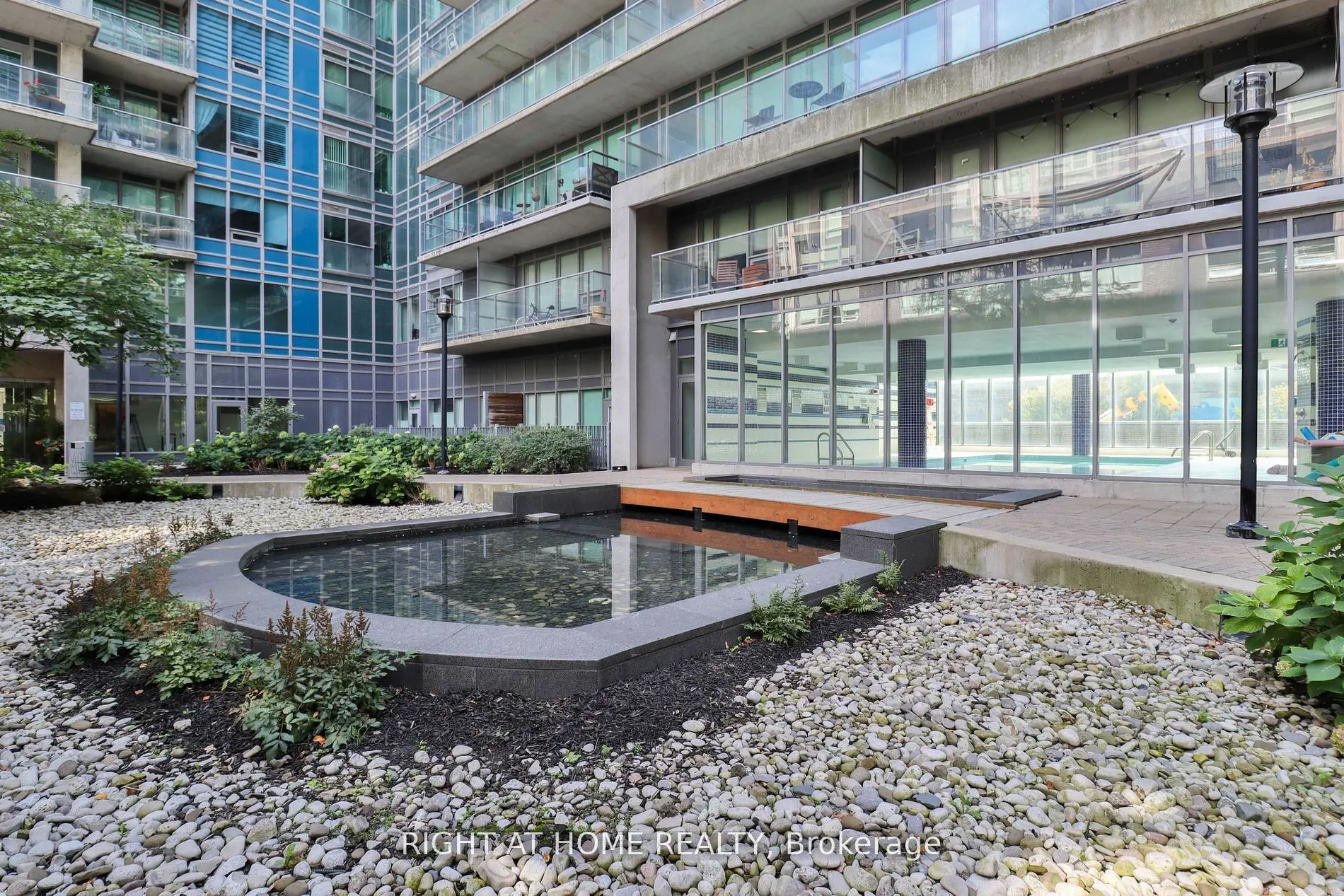 55 East Liberty Street, #812