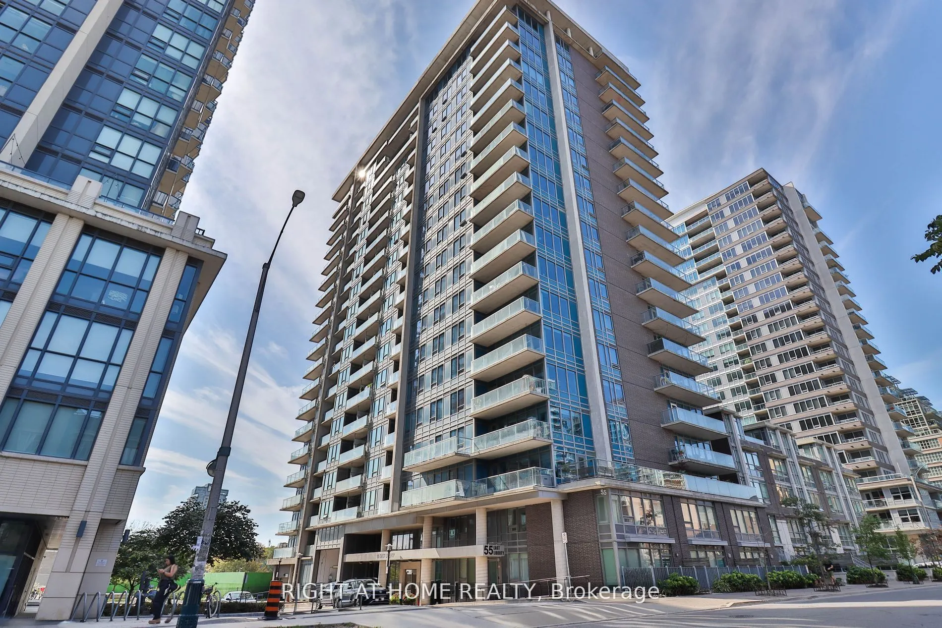 55 East Liberty Street, #812