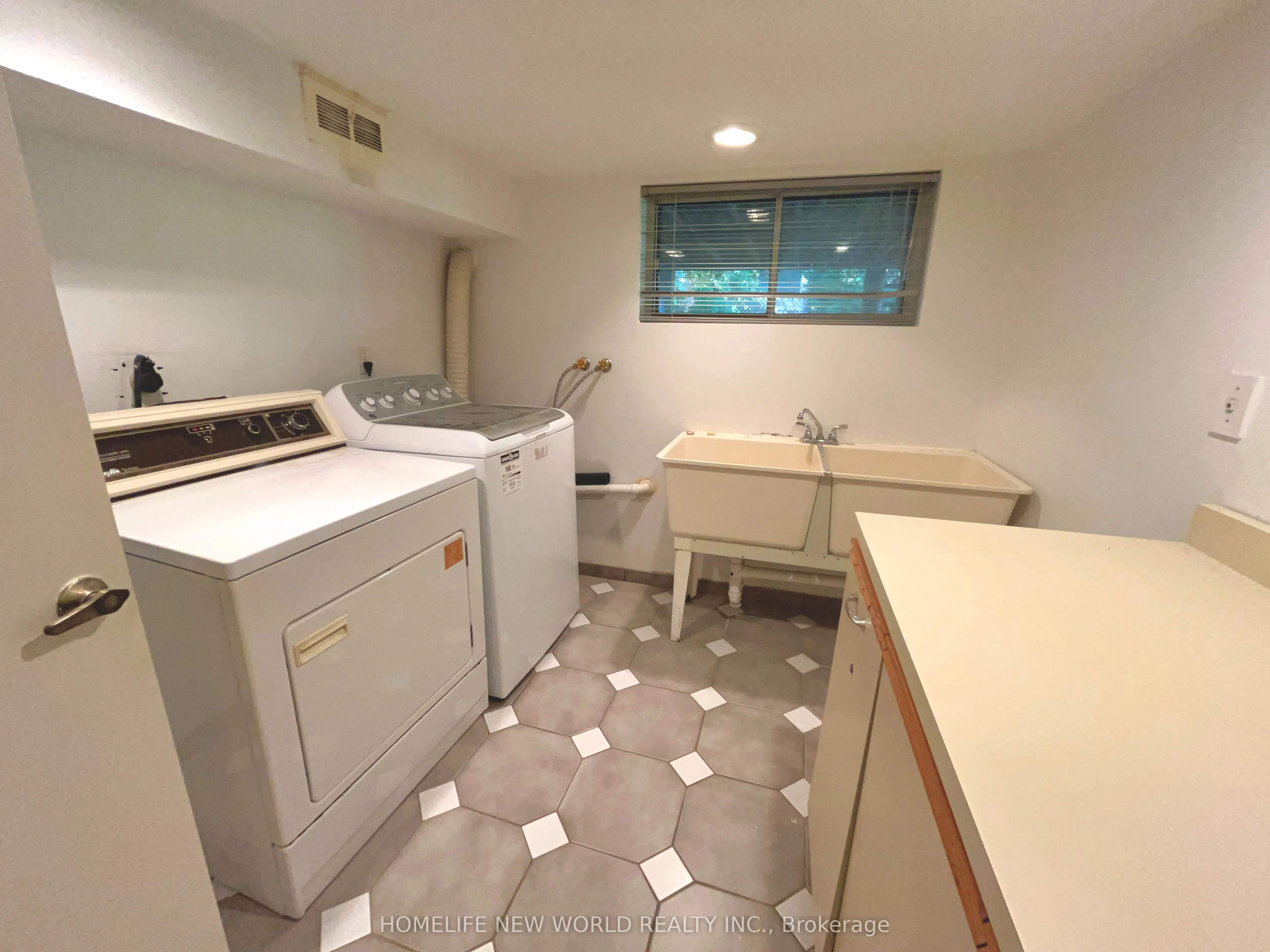 300 Spring Garden Avenue, #BSMT