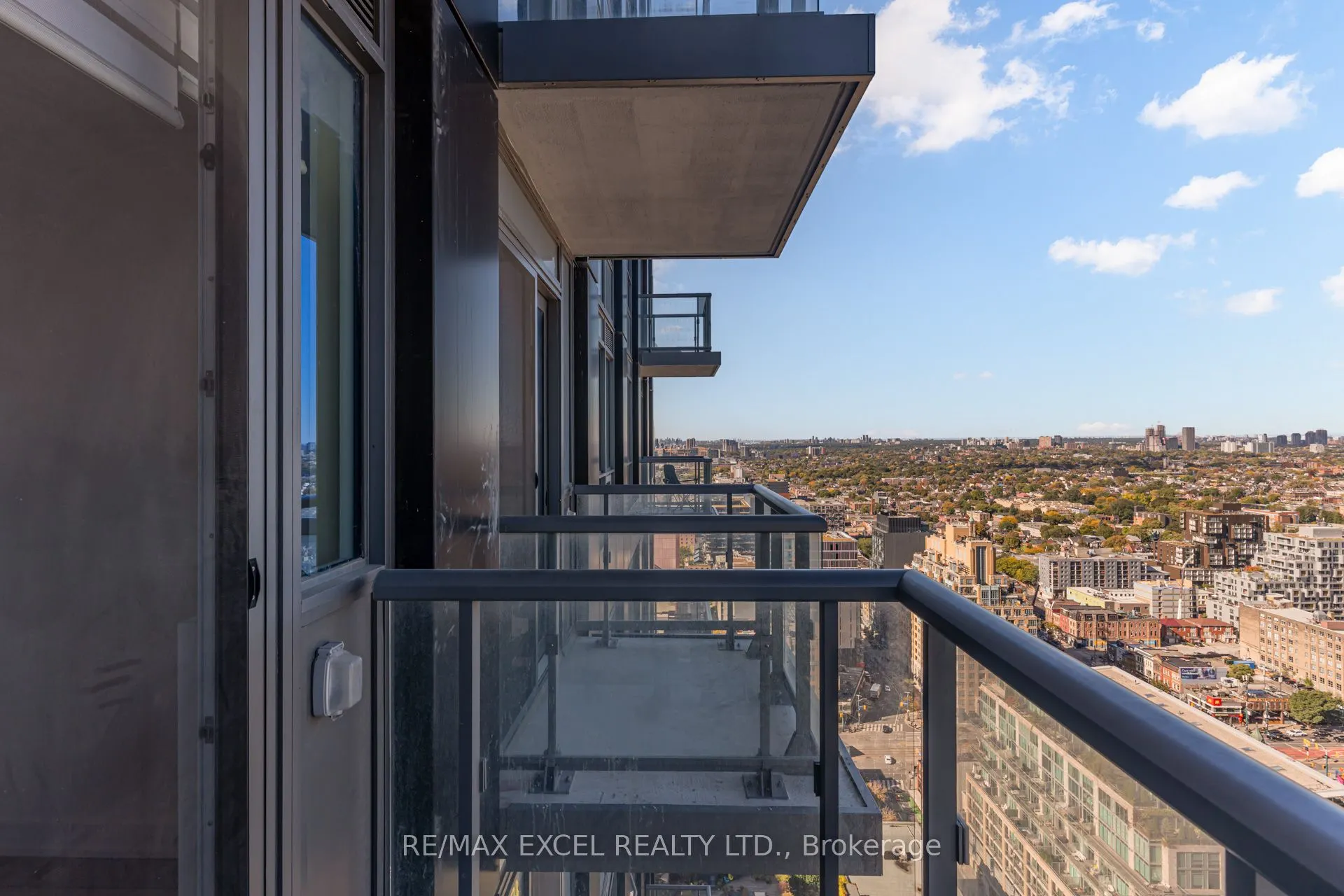 108 Peter Street, #3501