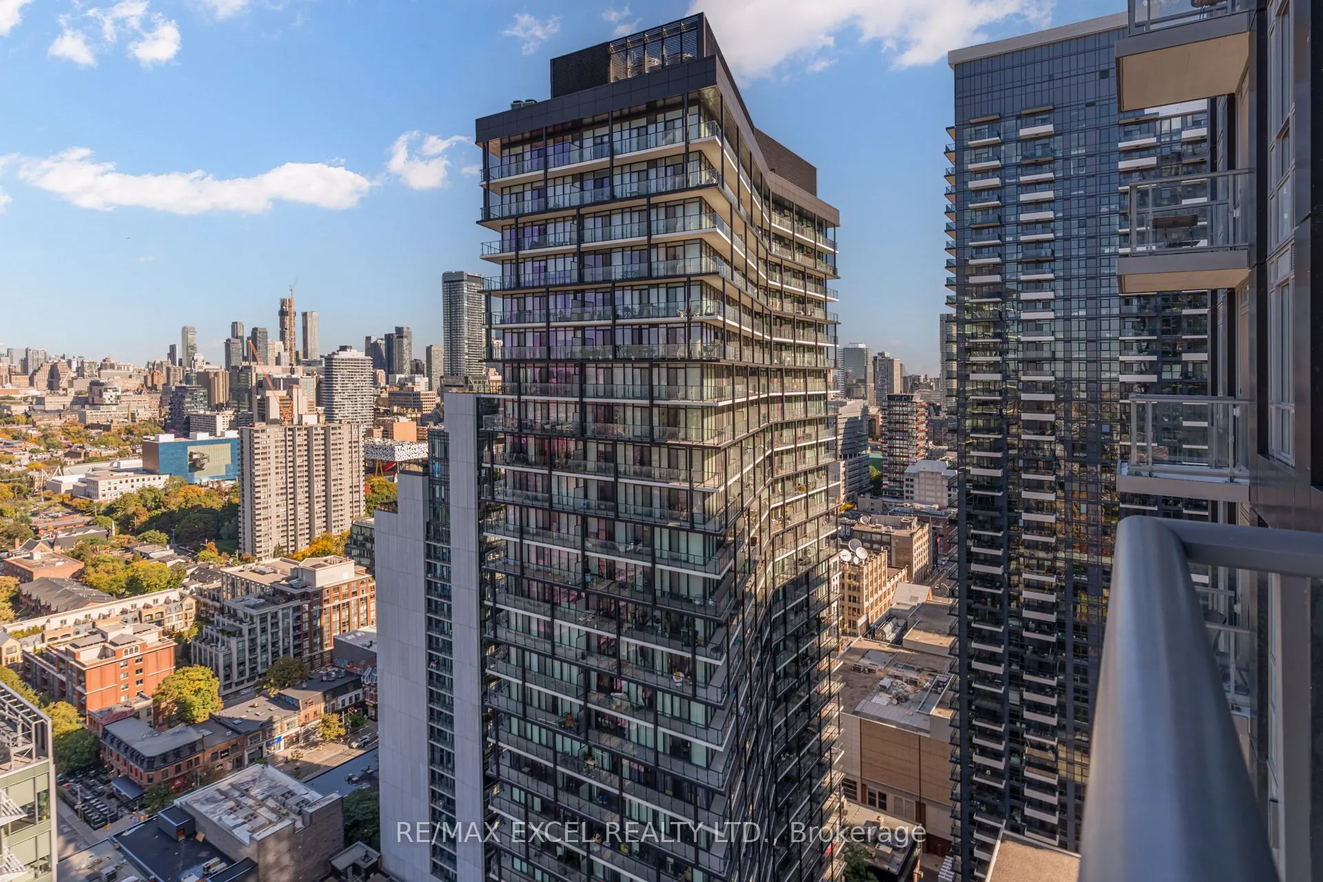 108 Peter Street, #3501