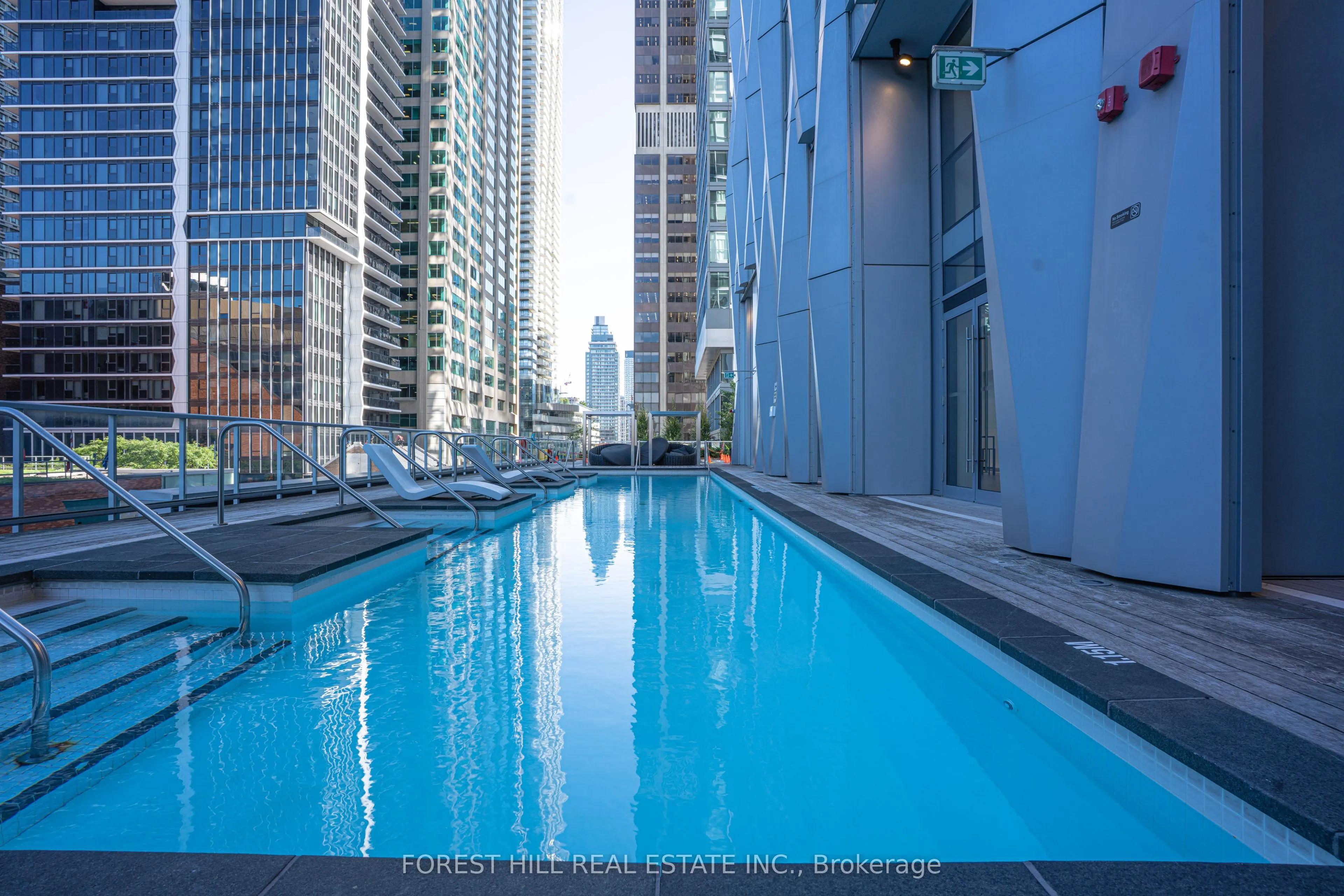 1 Yorkville Avenue, #4101