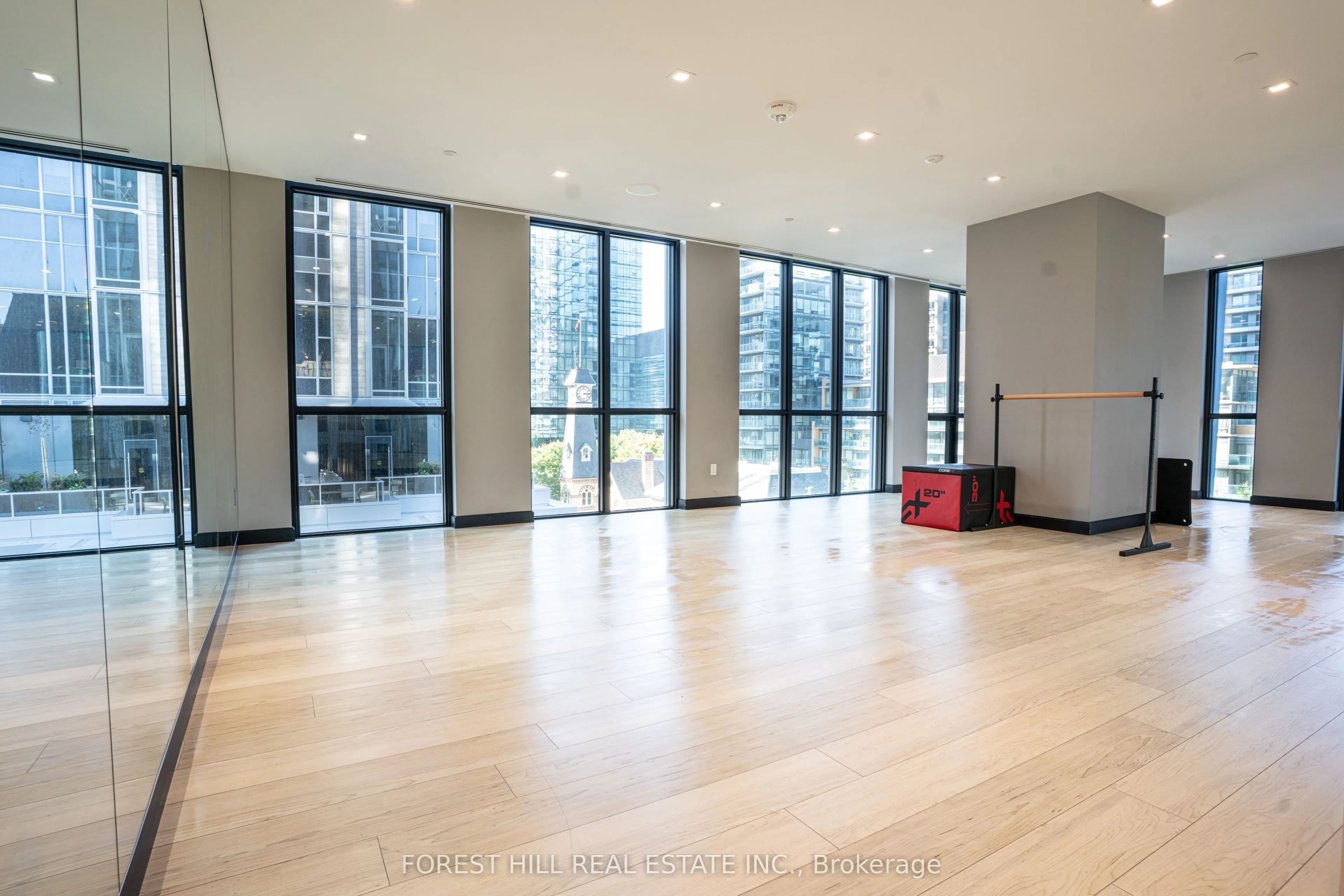 1 Yorkville Avenue, #4101