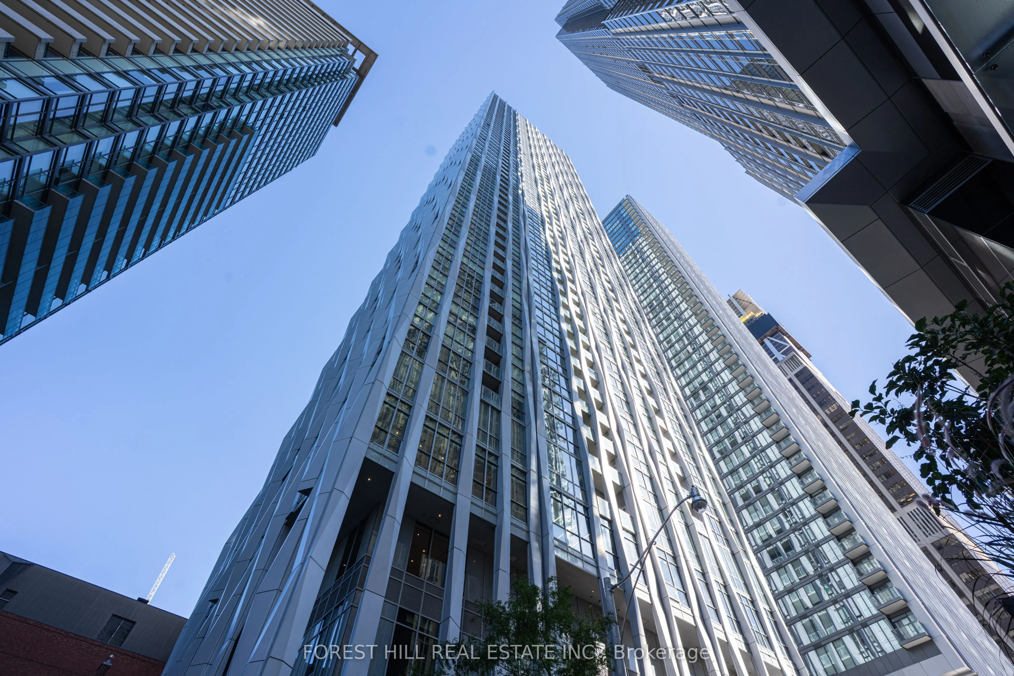 1 Yorkville Avenue, #4101