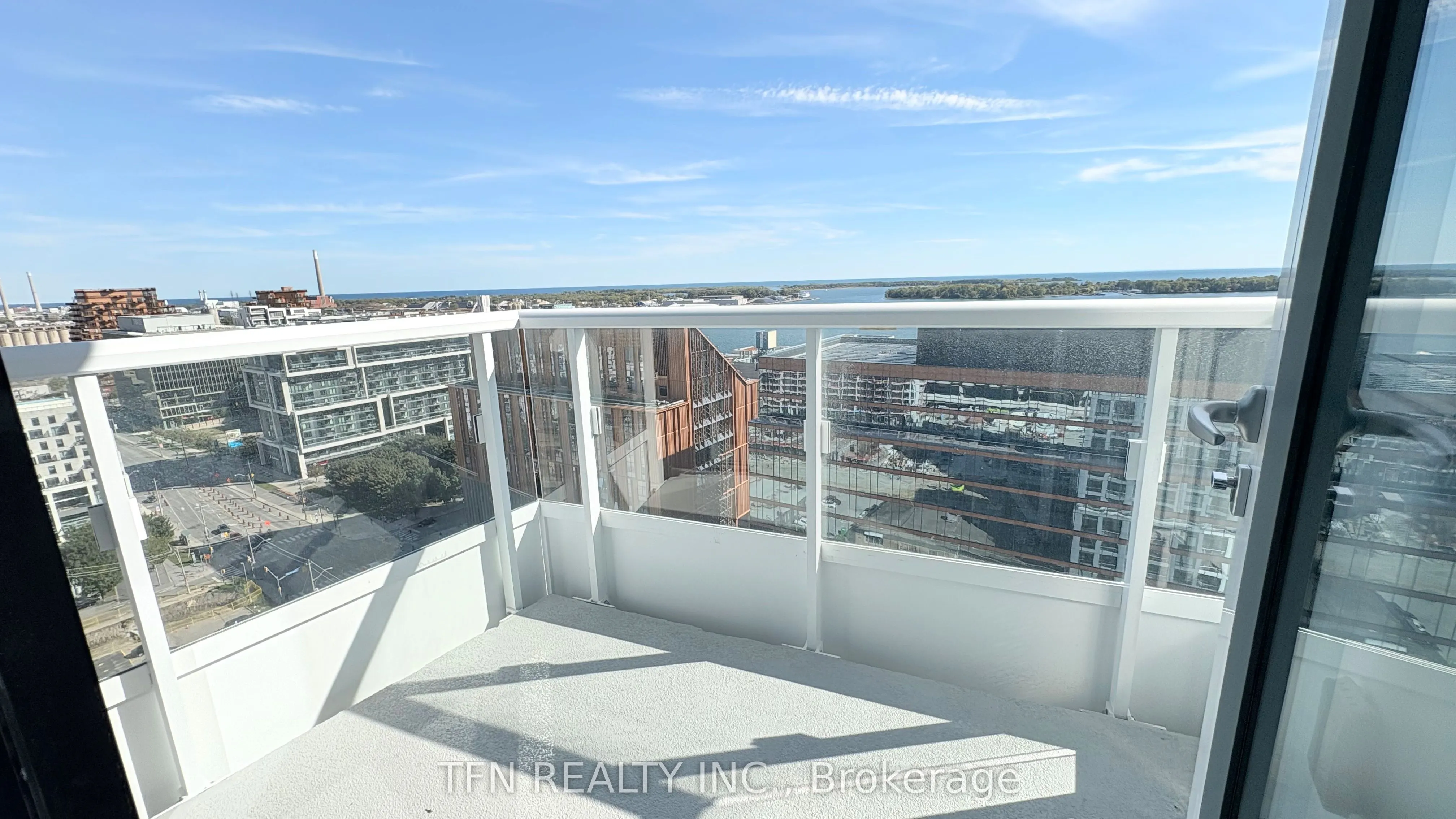 15 Richardson Street, #1906