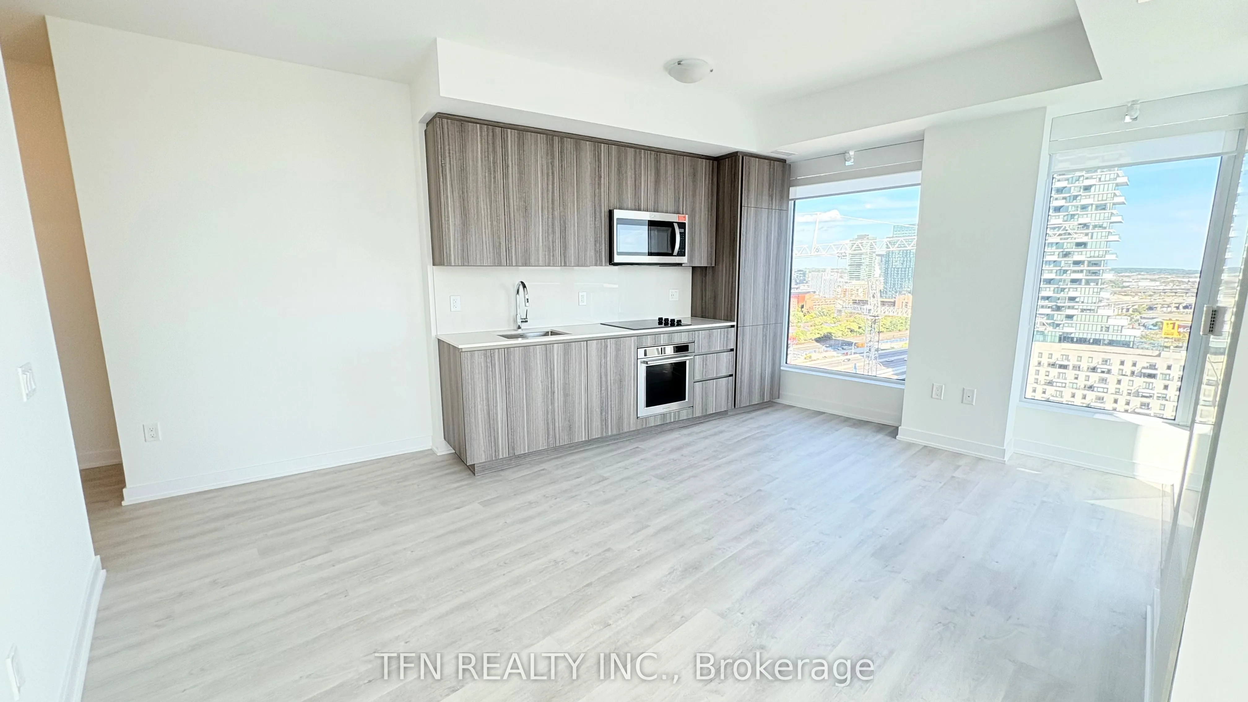 15 Richardson Street, #1906
