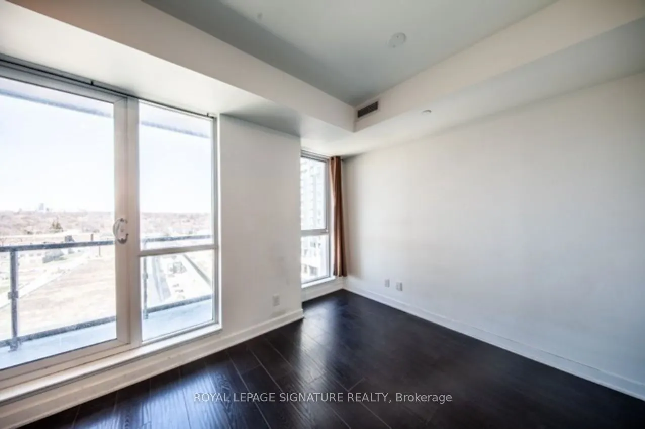 170 Sumach Street, #1011
