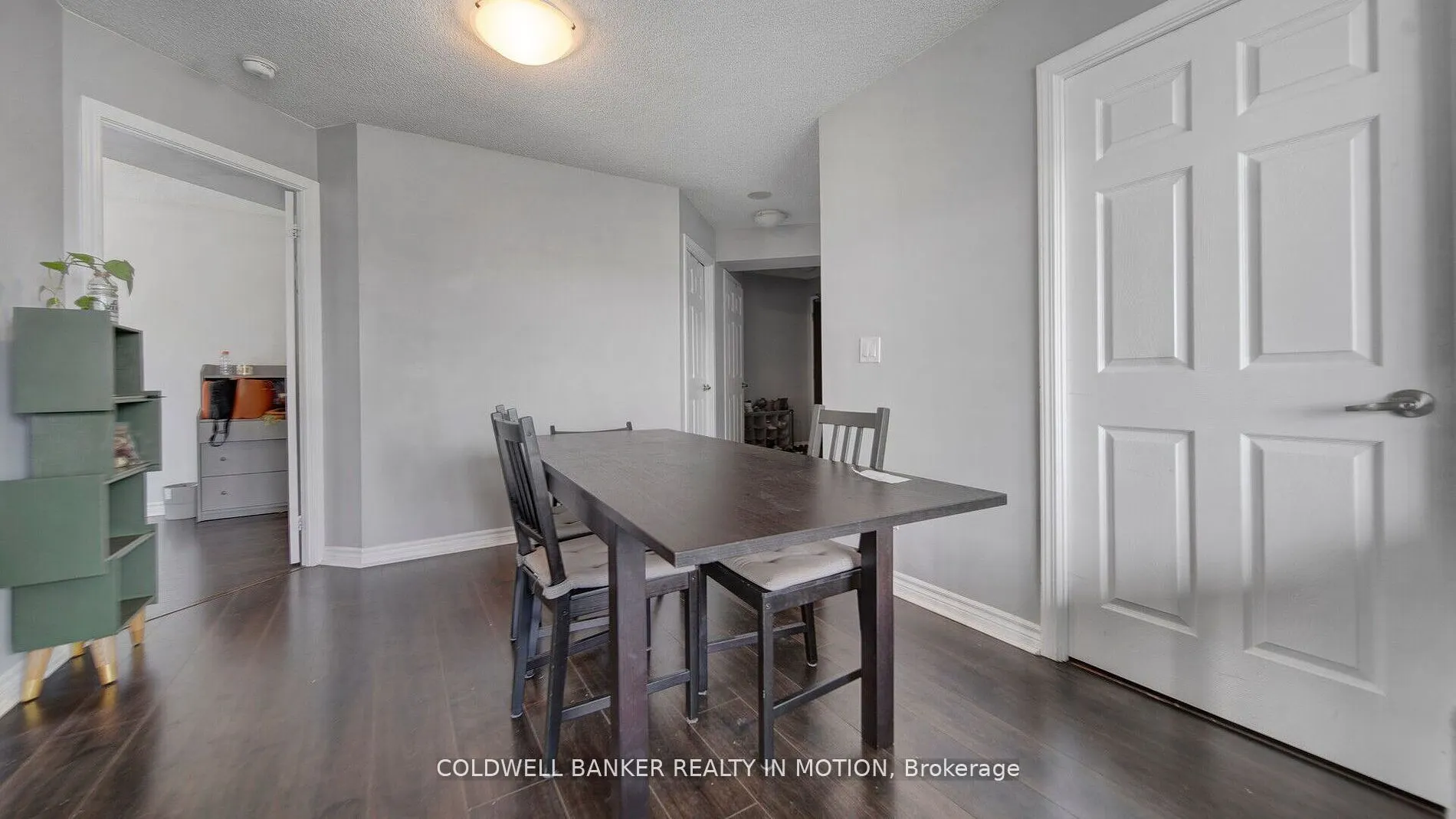 25 Lower Simcoe Street, #918