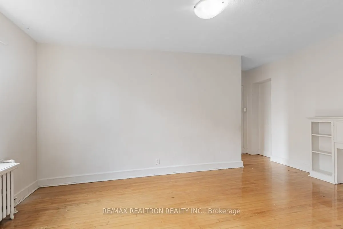 1 Mallory Gardens, #42