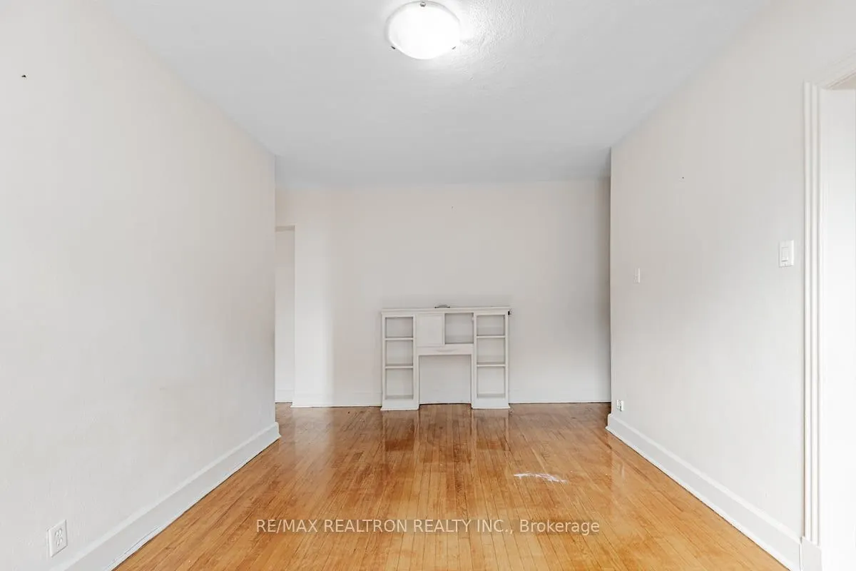 1 Mallory Gardens, #42