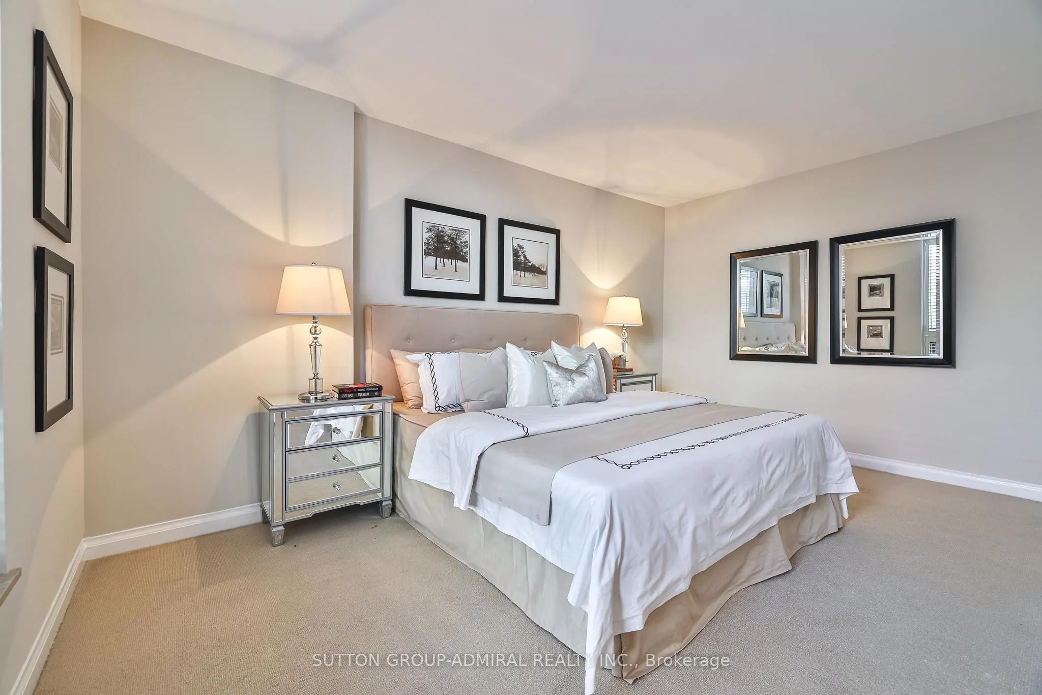 350 Lonsdale Road, #303