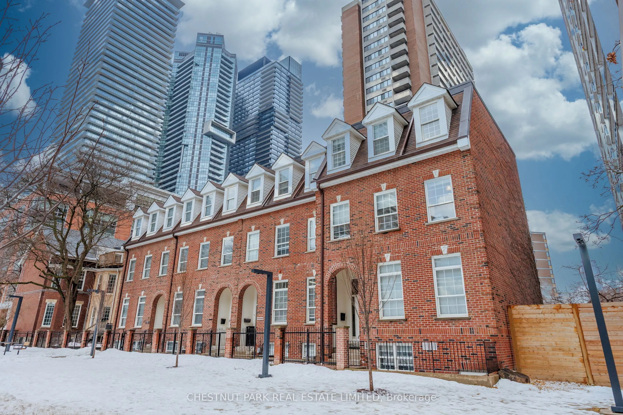 21 Isabella Street