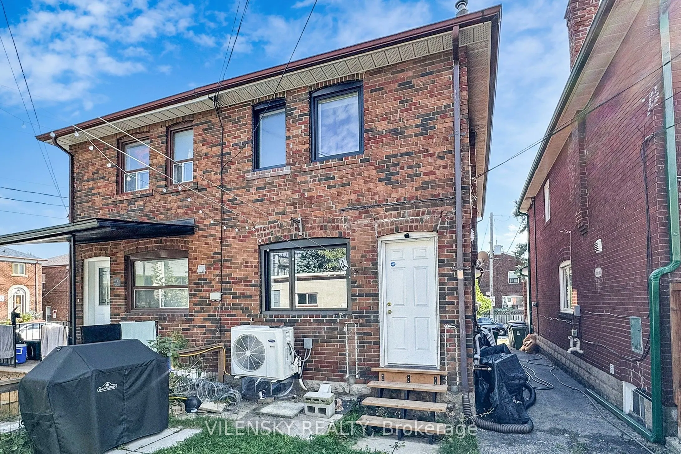 4 Ashbury Avenue