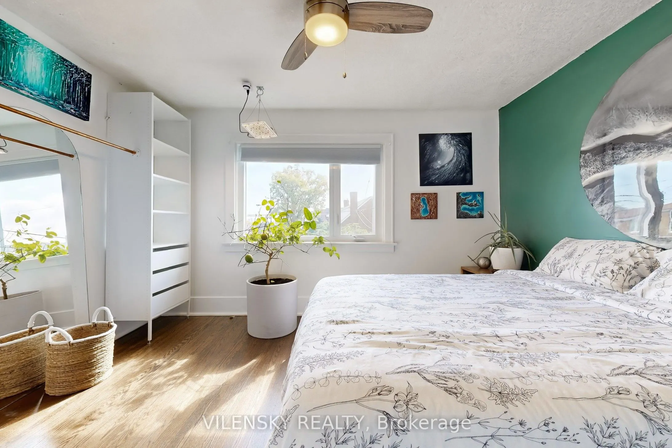4 Ashbury Avenue