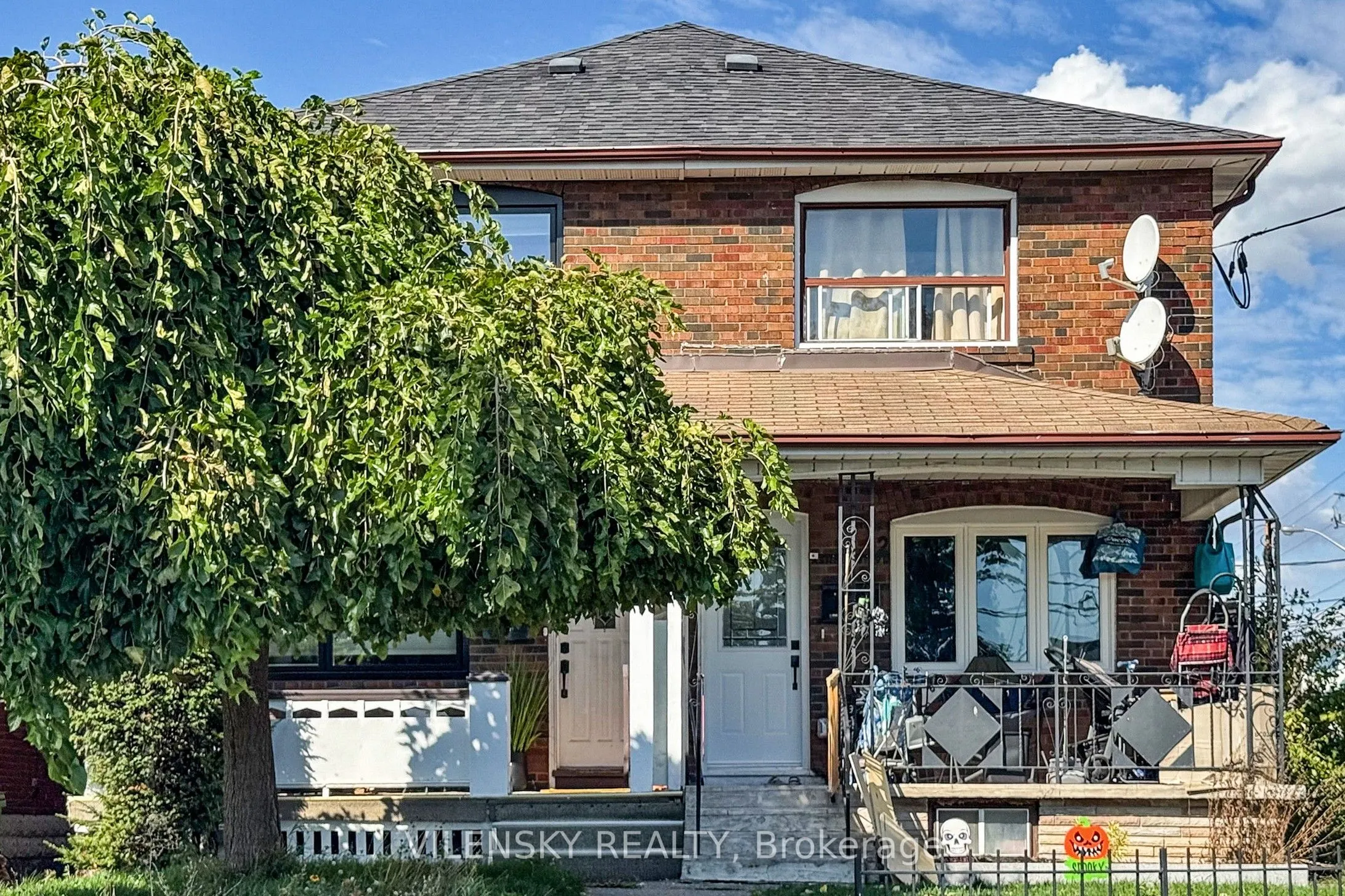 4 Ashbury Avenue