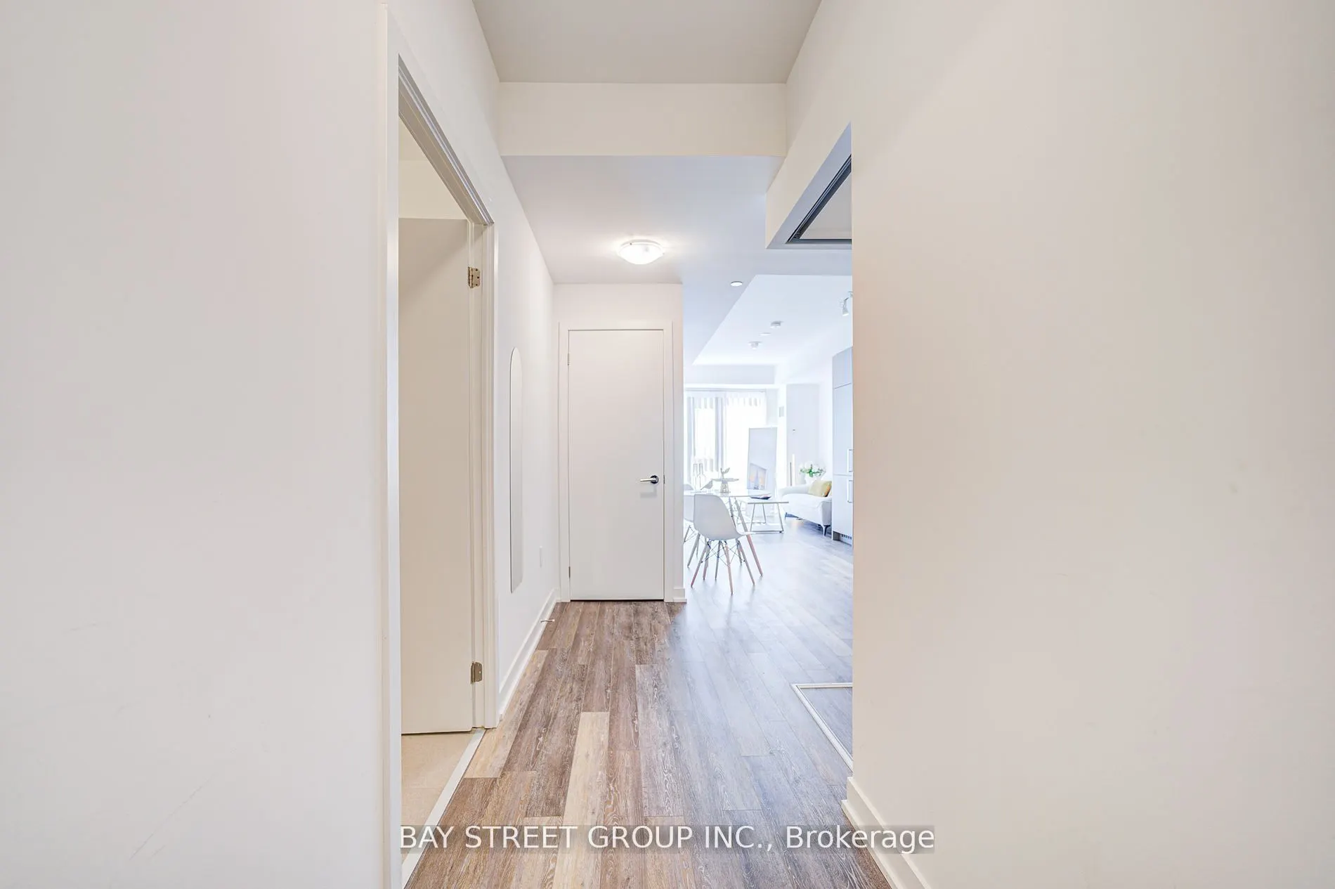 250 Lawrence Avenue W, #320
