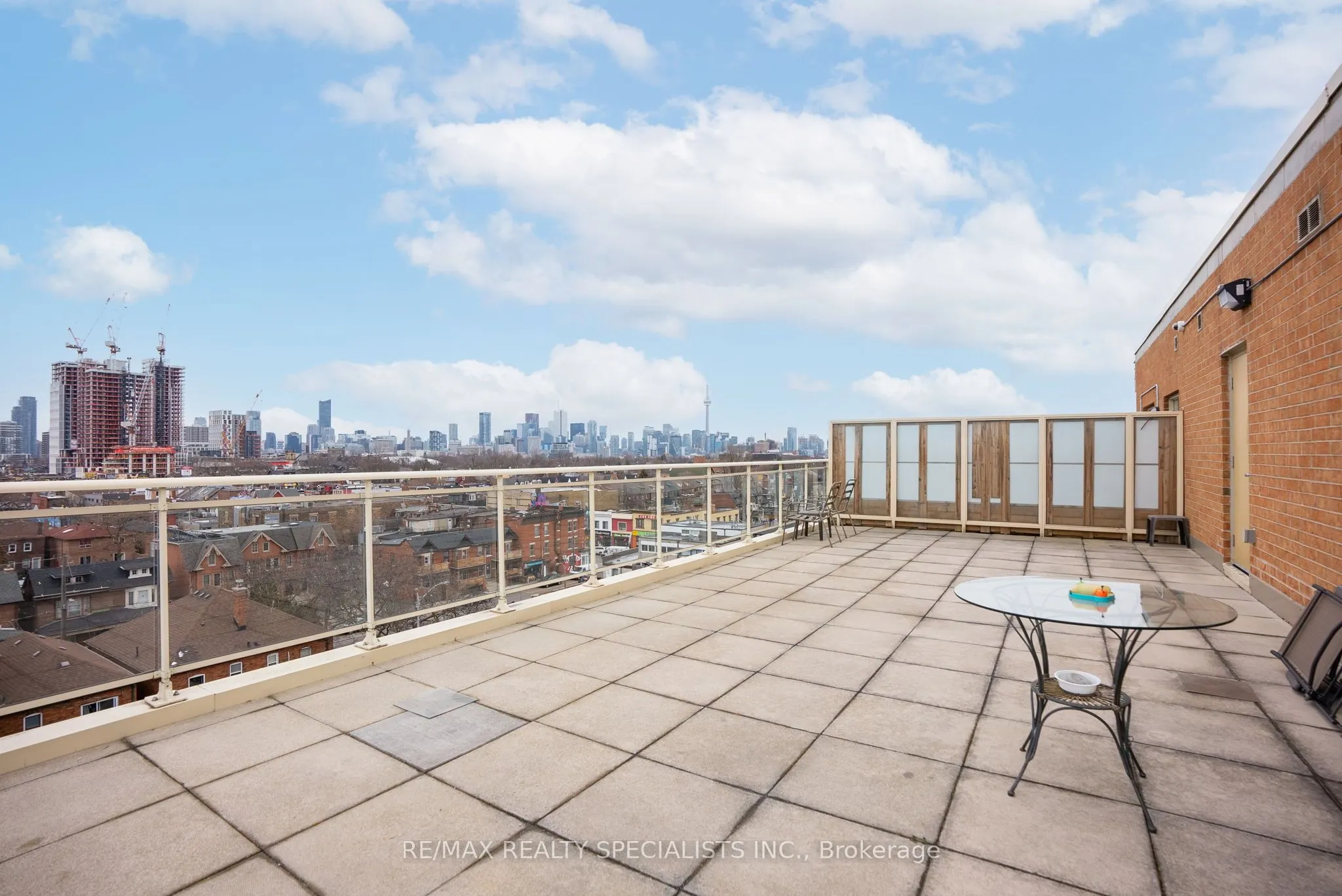11 Christie Street, #402