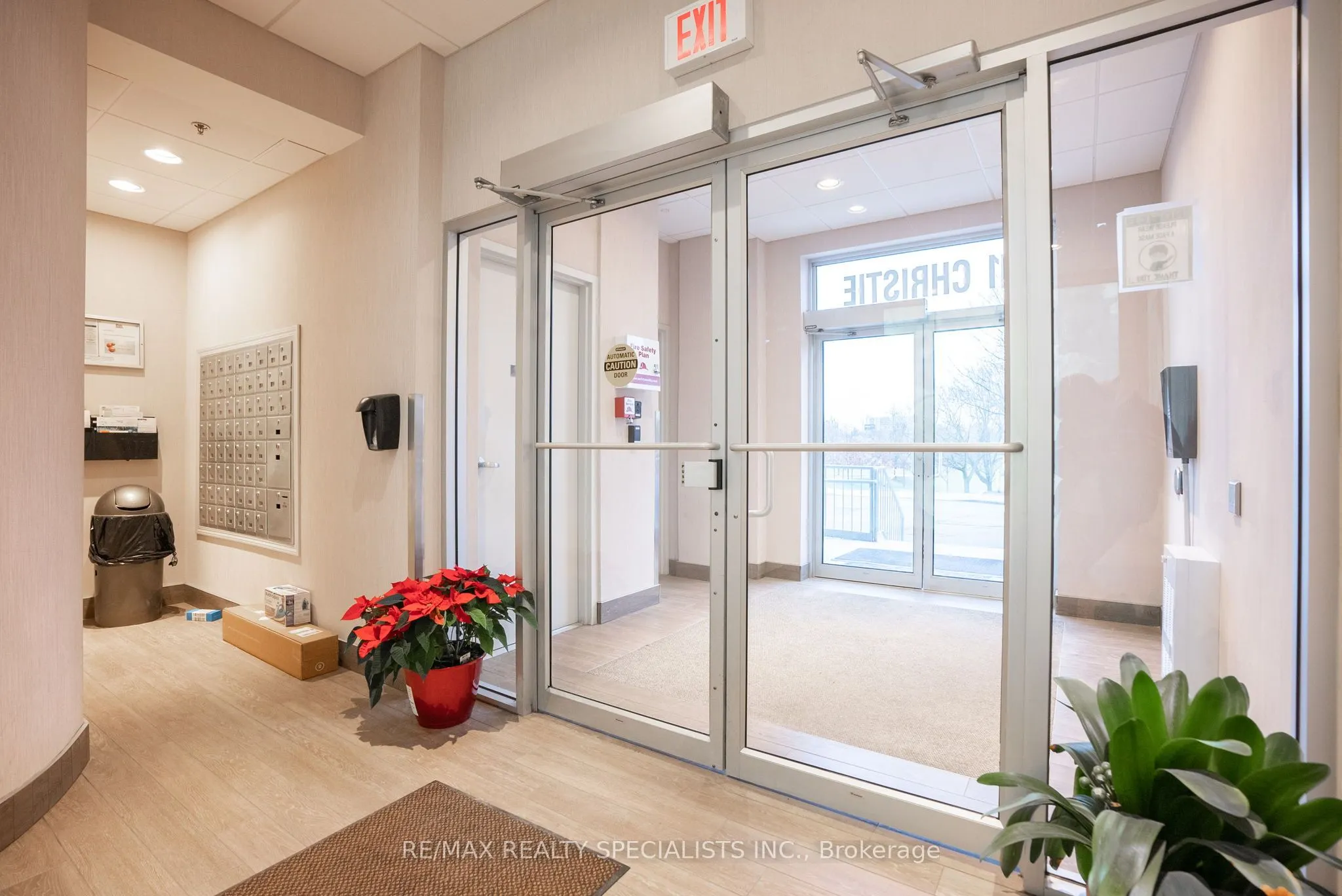 11 Christie Street, #402