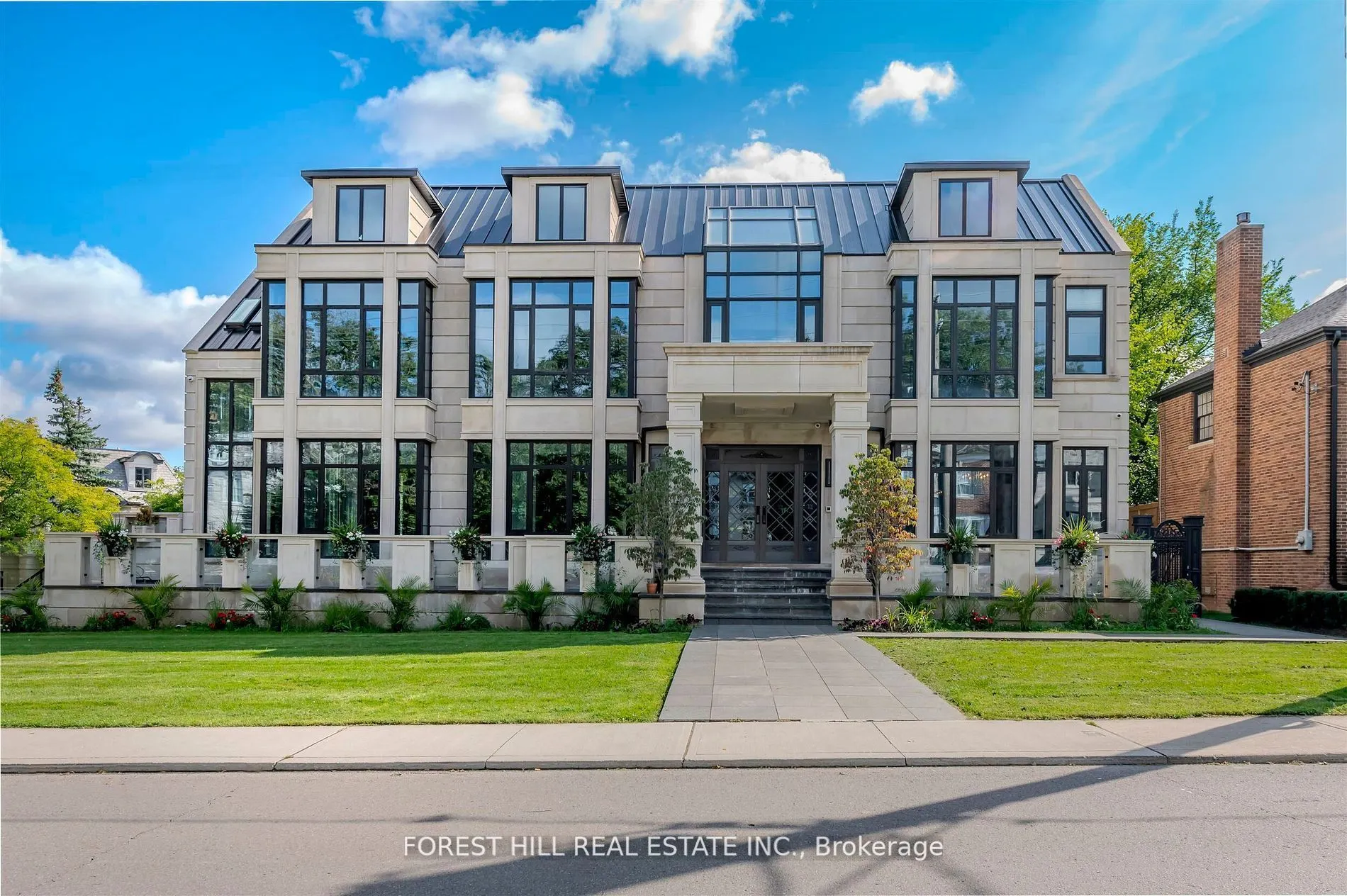 505 Russell Hill Road