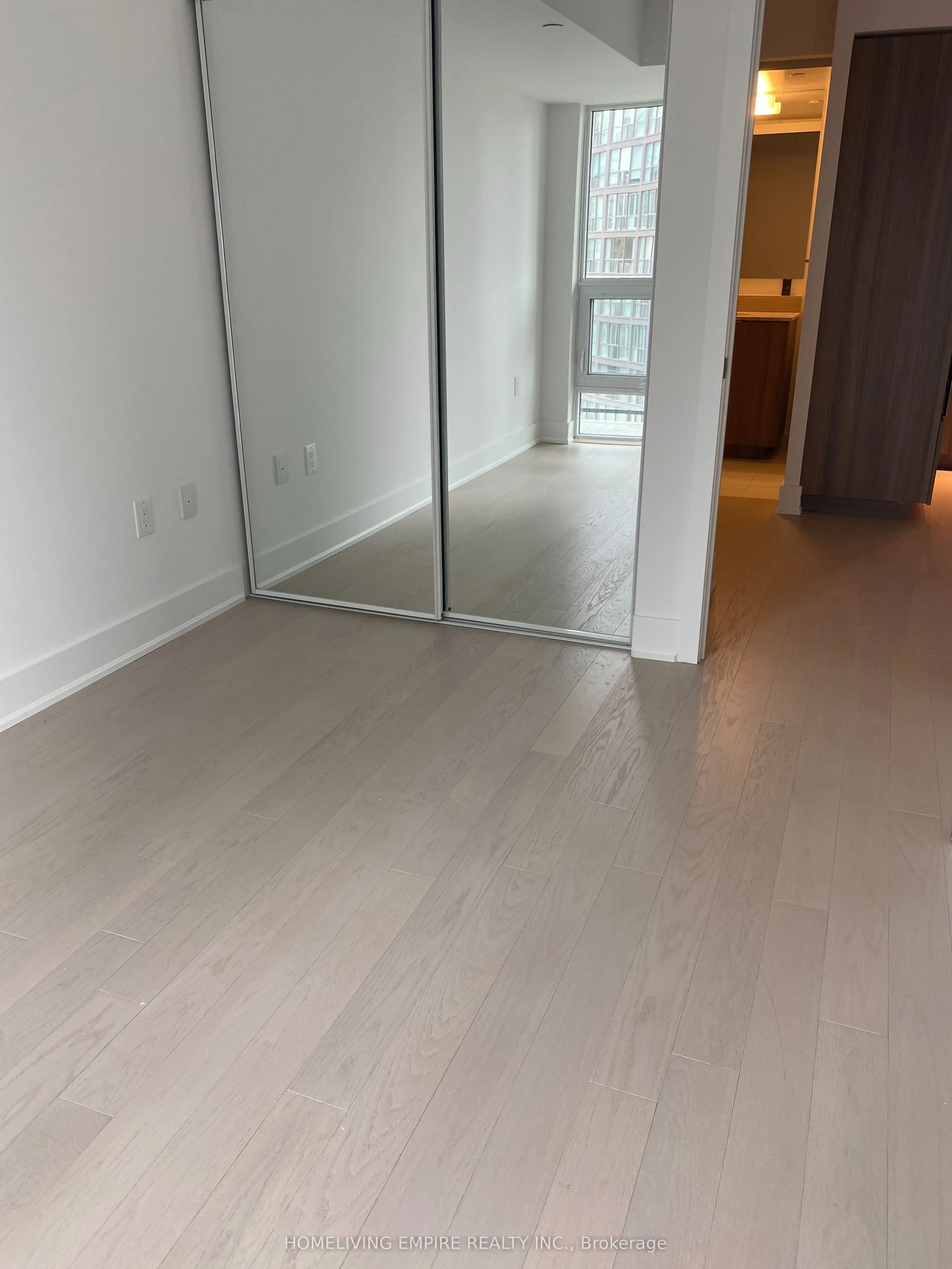 955 Bay Street, #1720