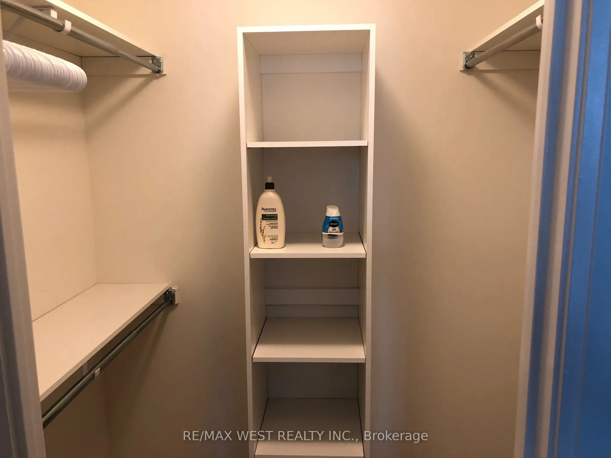 576 Front Street W, #313