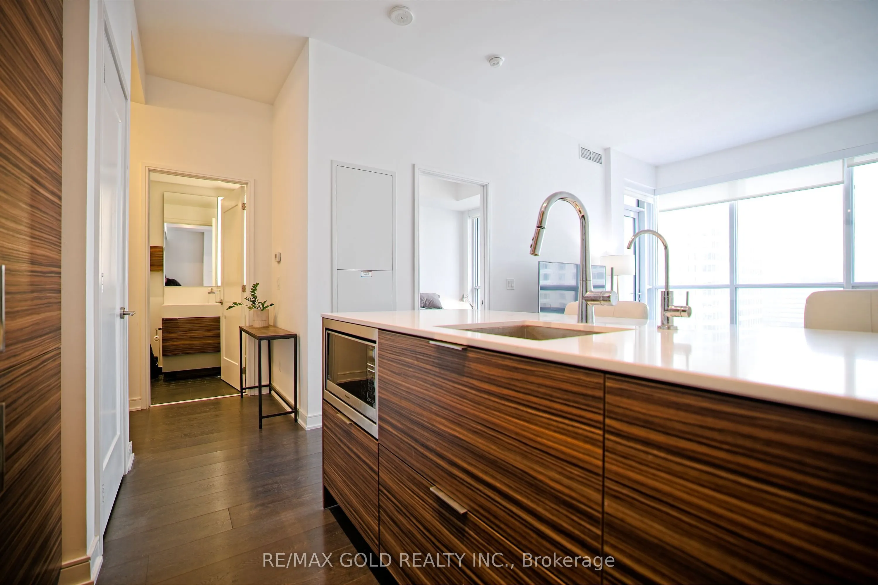 88 Scott Street, #4608