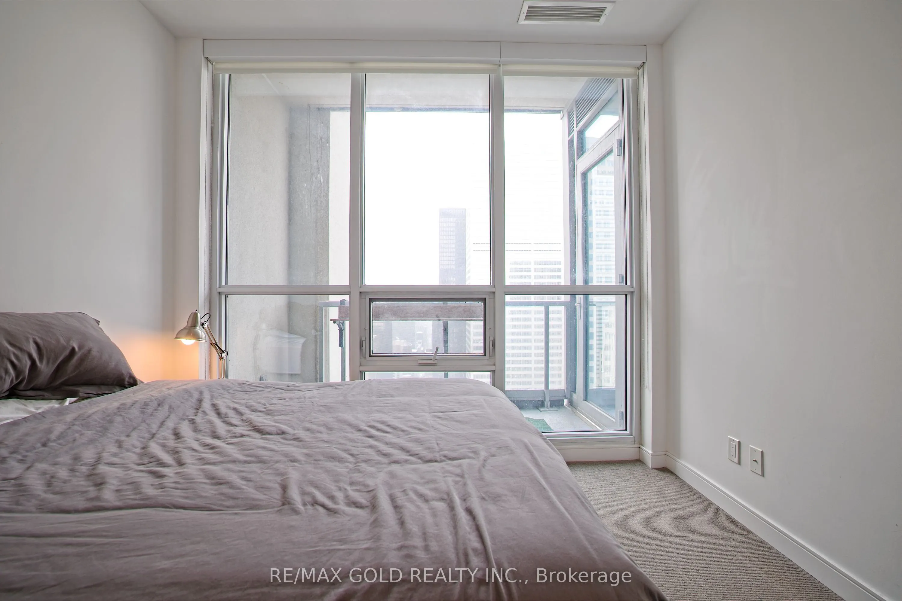 88 Scott Street, #4608