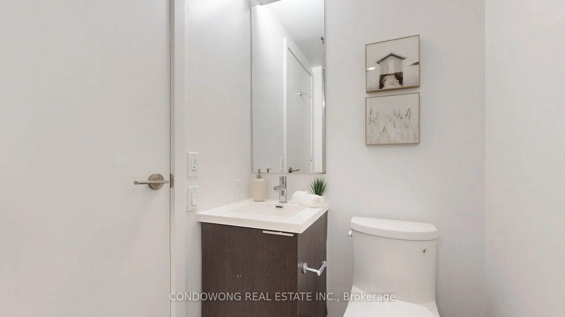 203 College Street, #1704