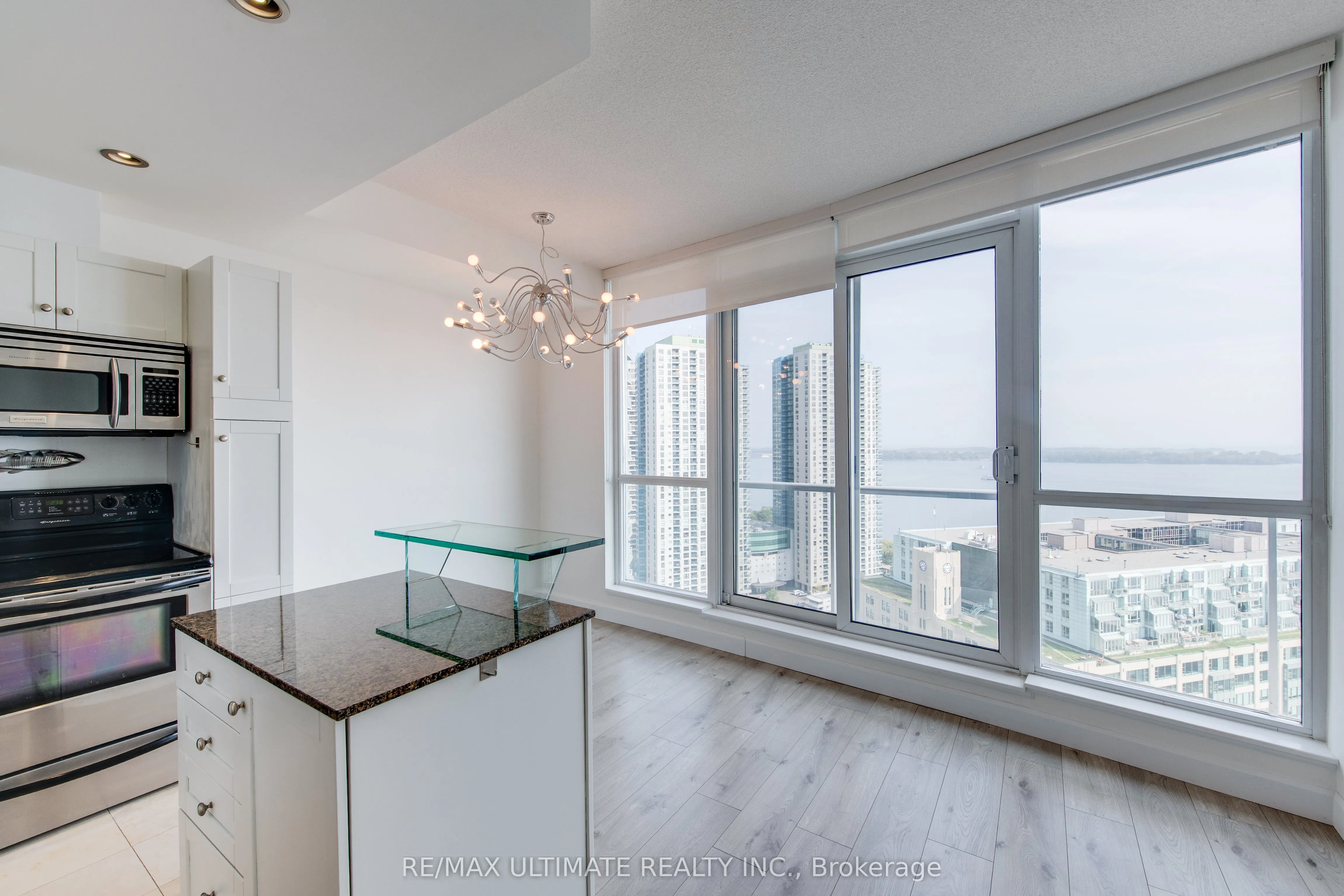 218 Queens Quay W, #2305