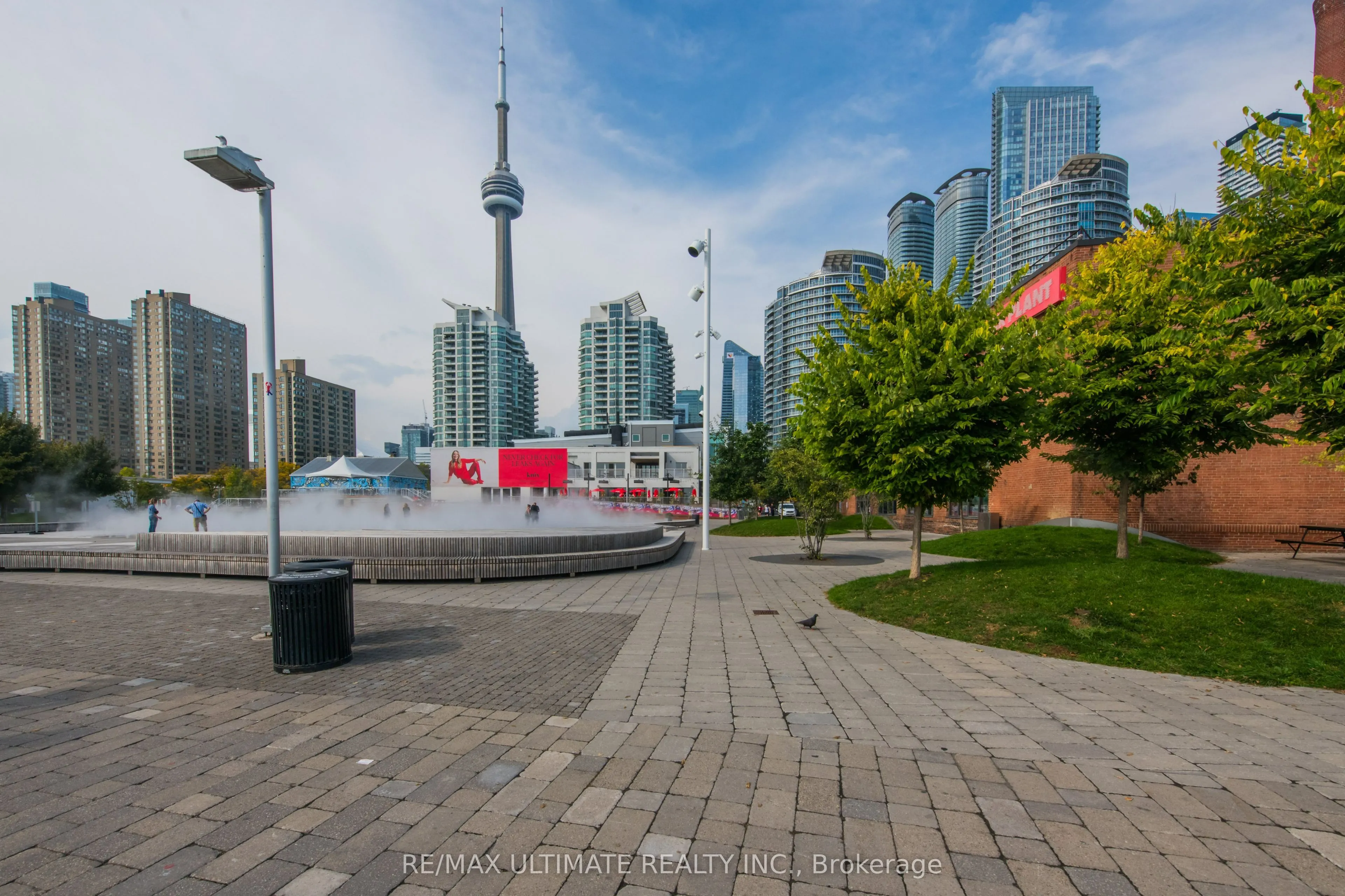 218 Queens Quay W, #2305