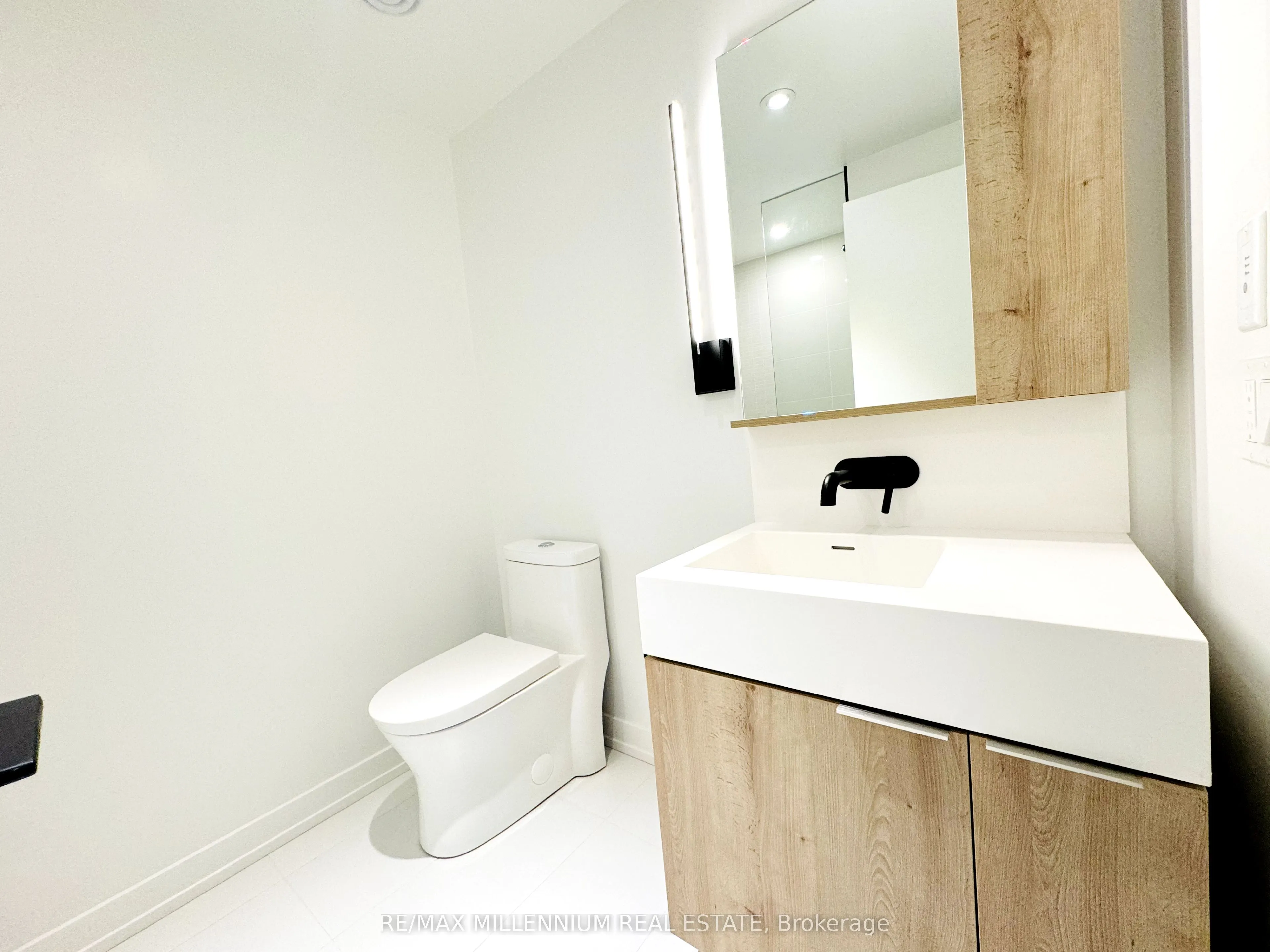 117 Broadway Avenue, #420