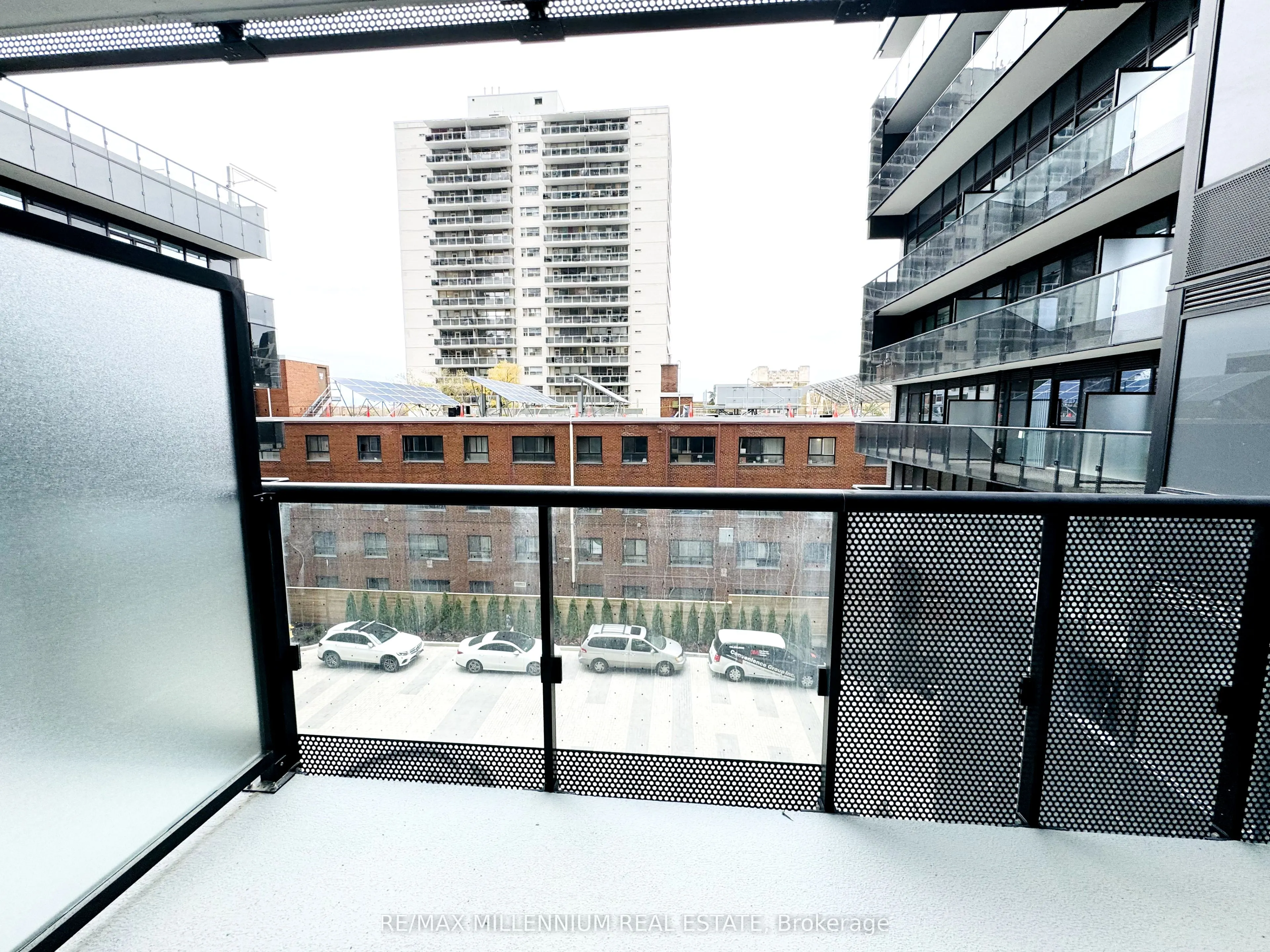117 Broadway Avenue, #420