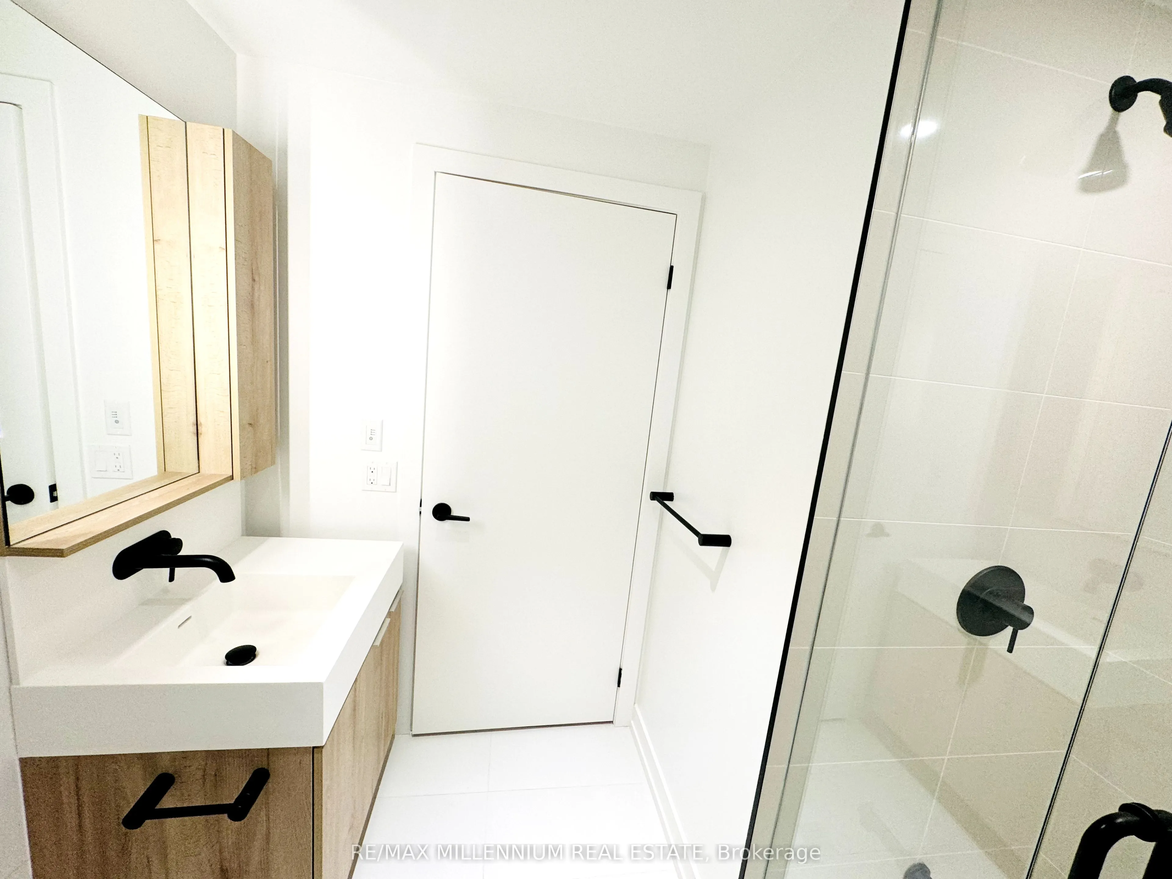 117 Broadway Avenue, #420