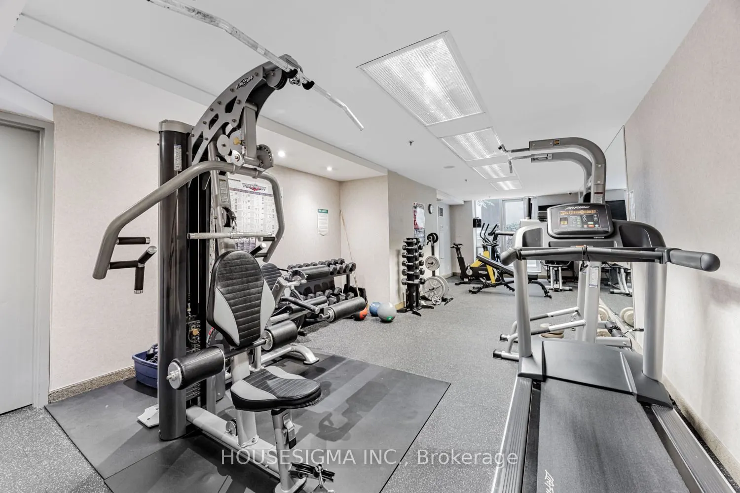 43 Eglinton Avenue E, #207