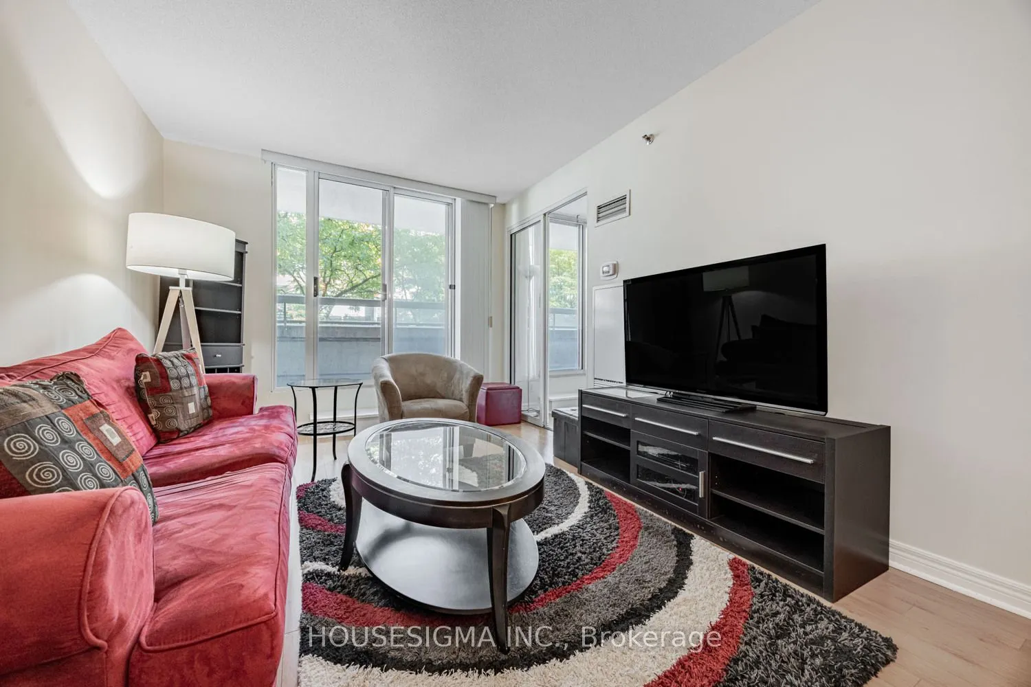 43 Eglinton Avenue E, #207