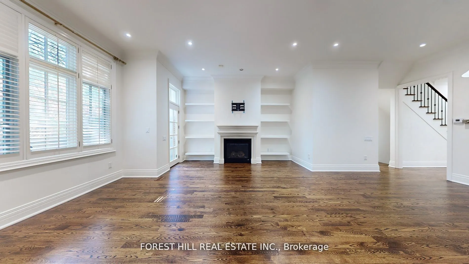 99 Lonsdale Road