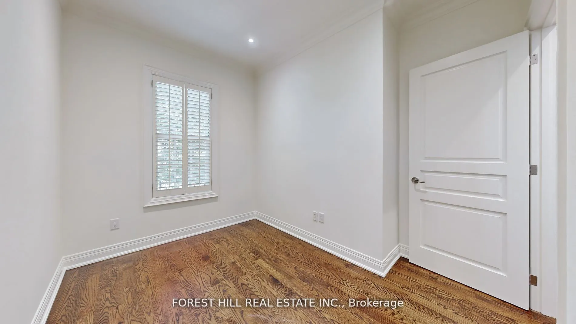 99 Lonsdale Road