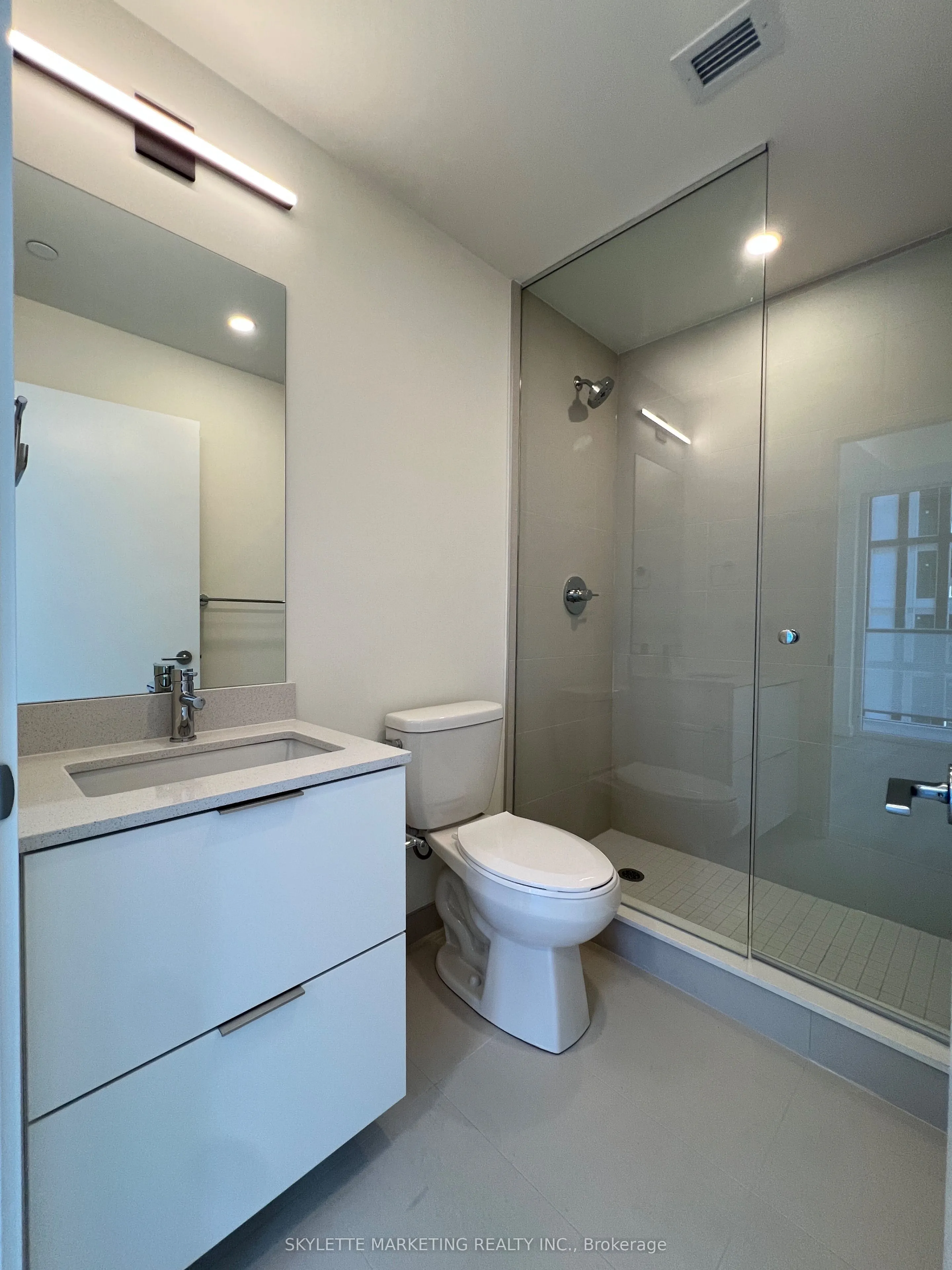 89 Church Street, #3208