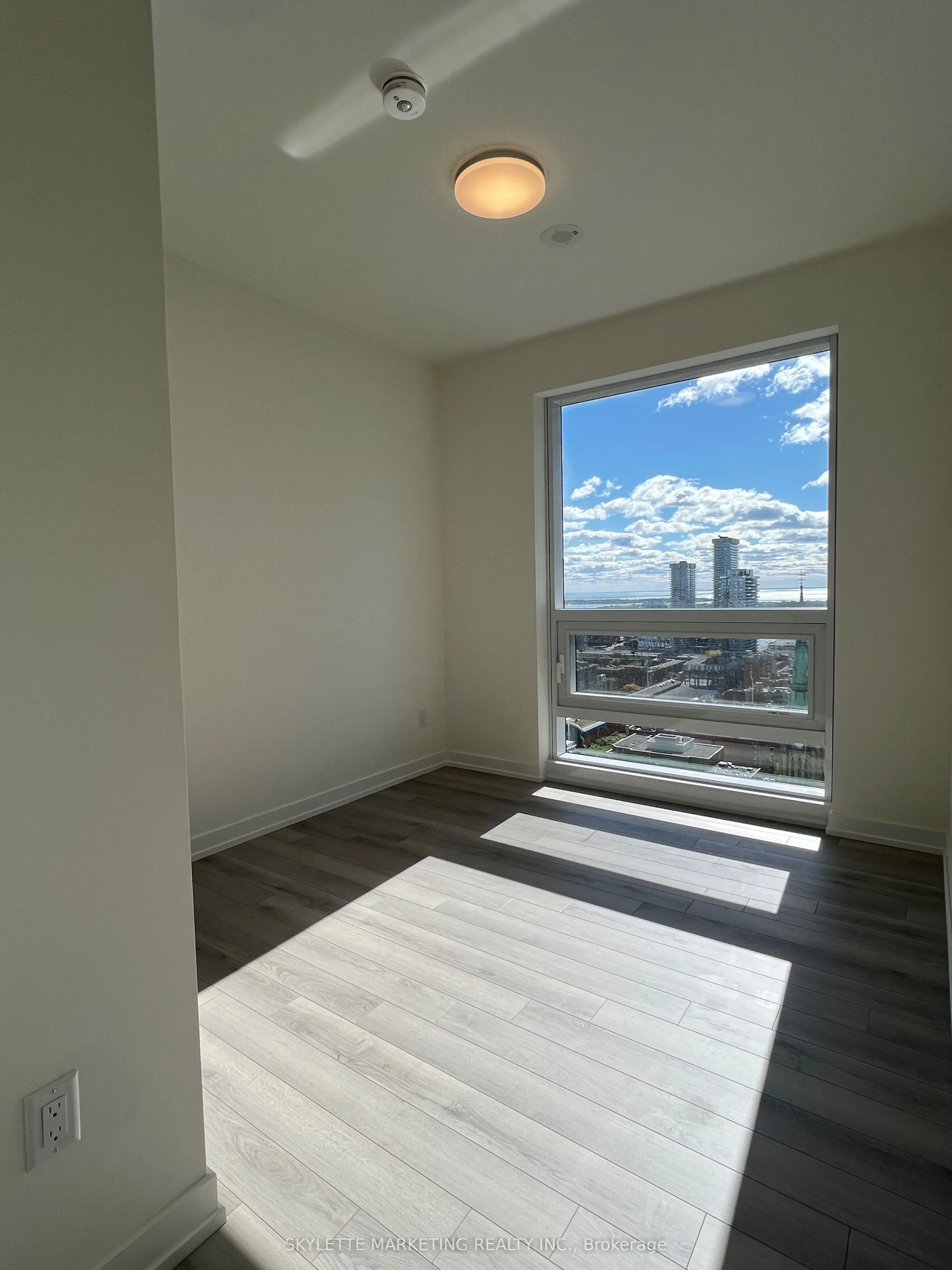 89 Church Street, #3208