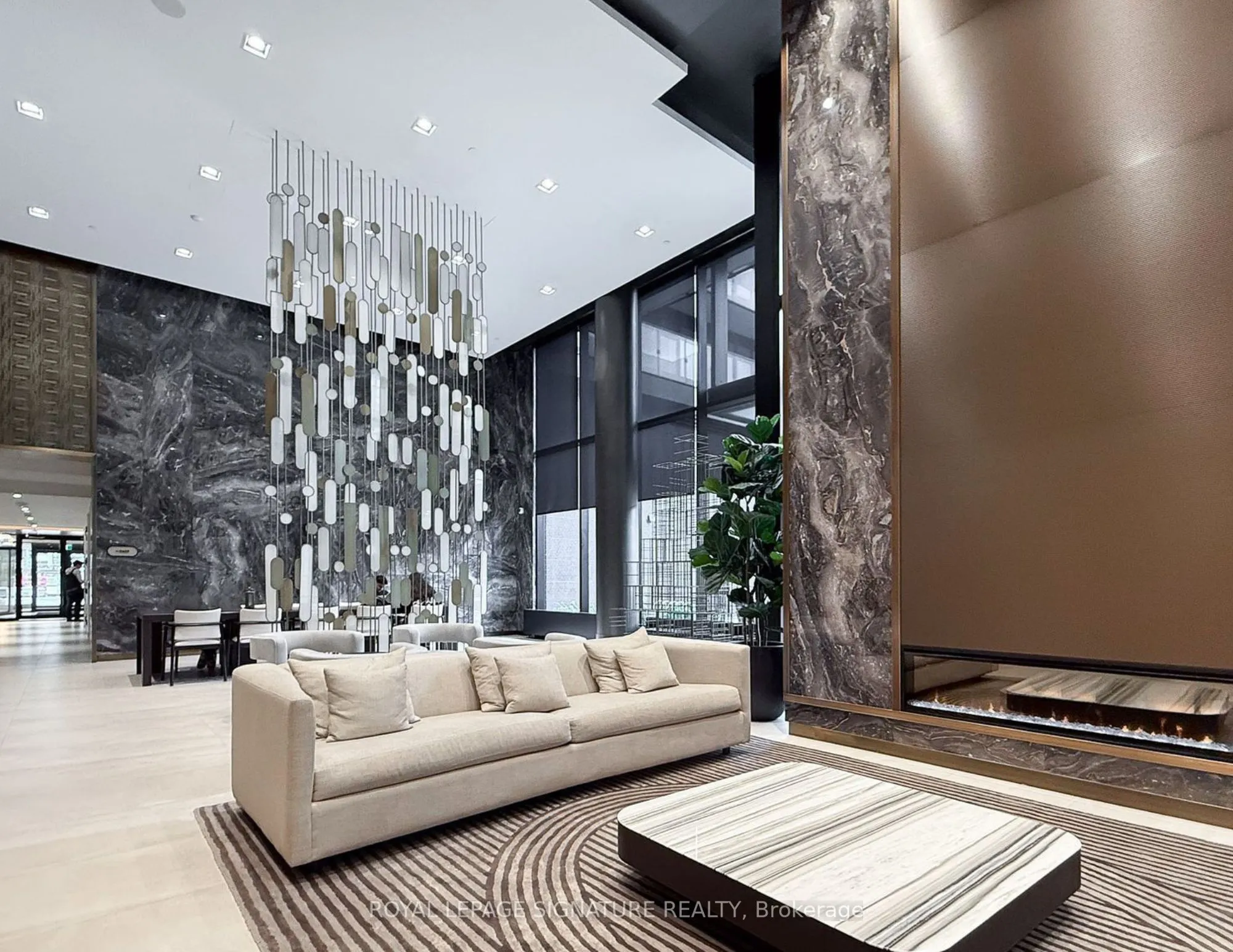 117 Broadway Avenue, #1102