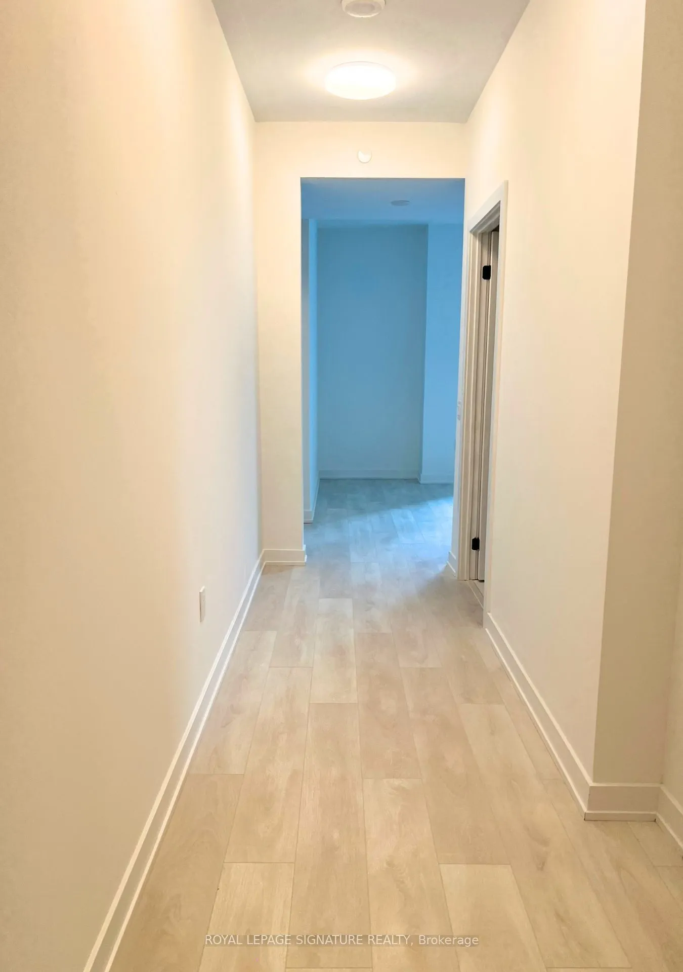 117 Broadway Avenue, #1102