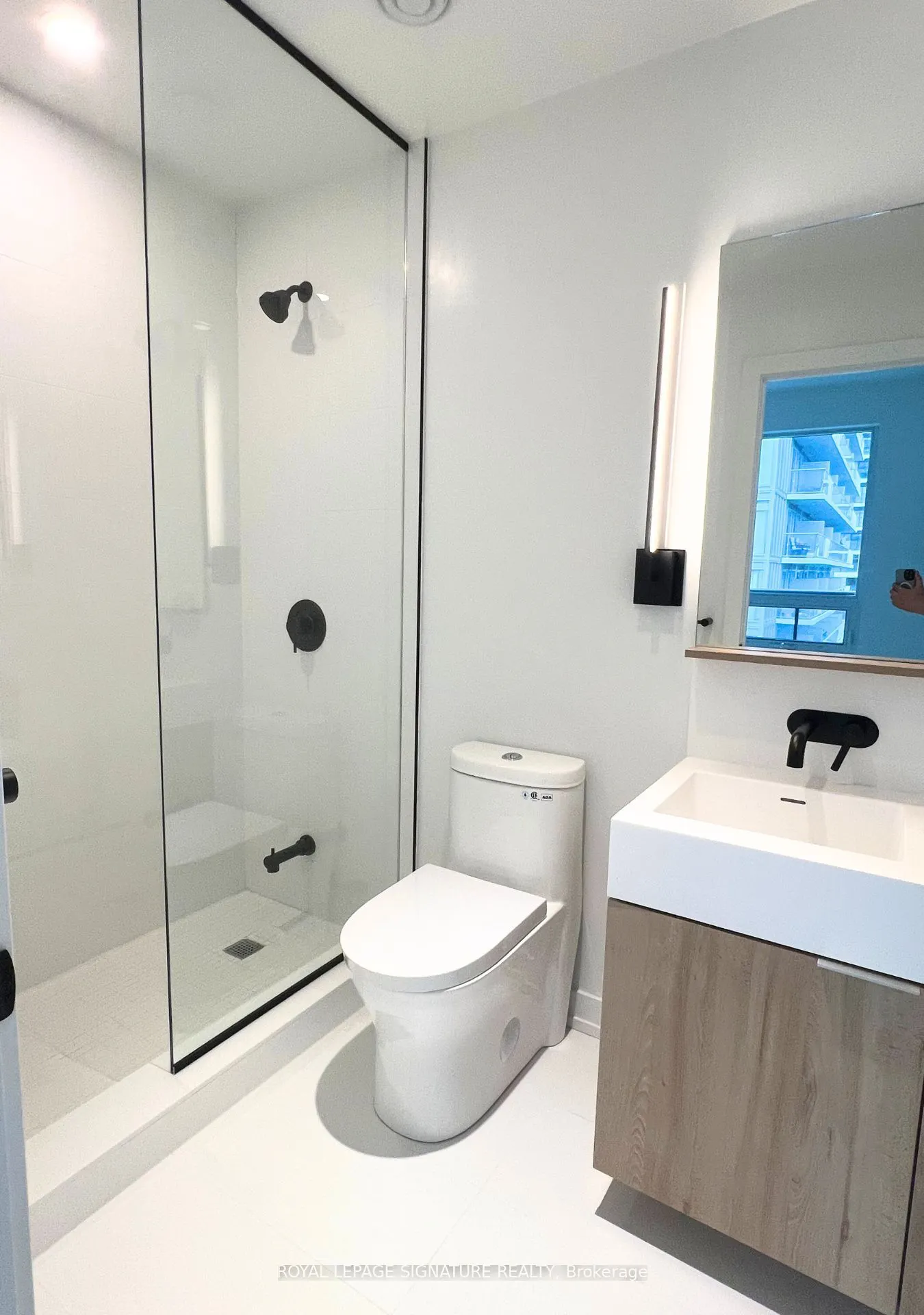 117 Broadway Avenue, #1102