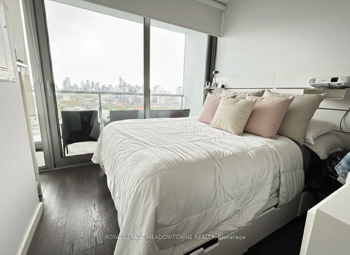 170 Bayview Avenue, #2104