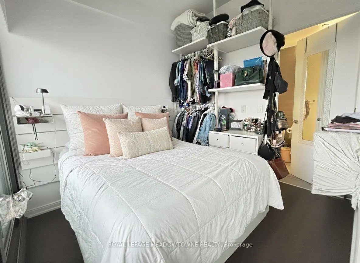 170 Bayview Avenue, #2104