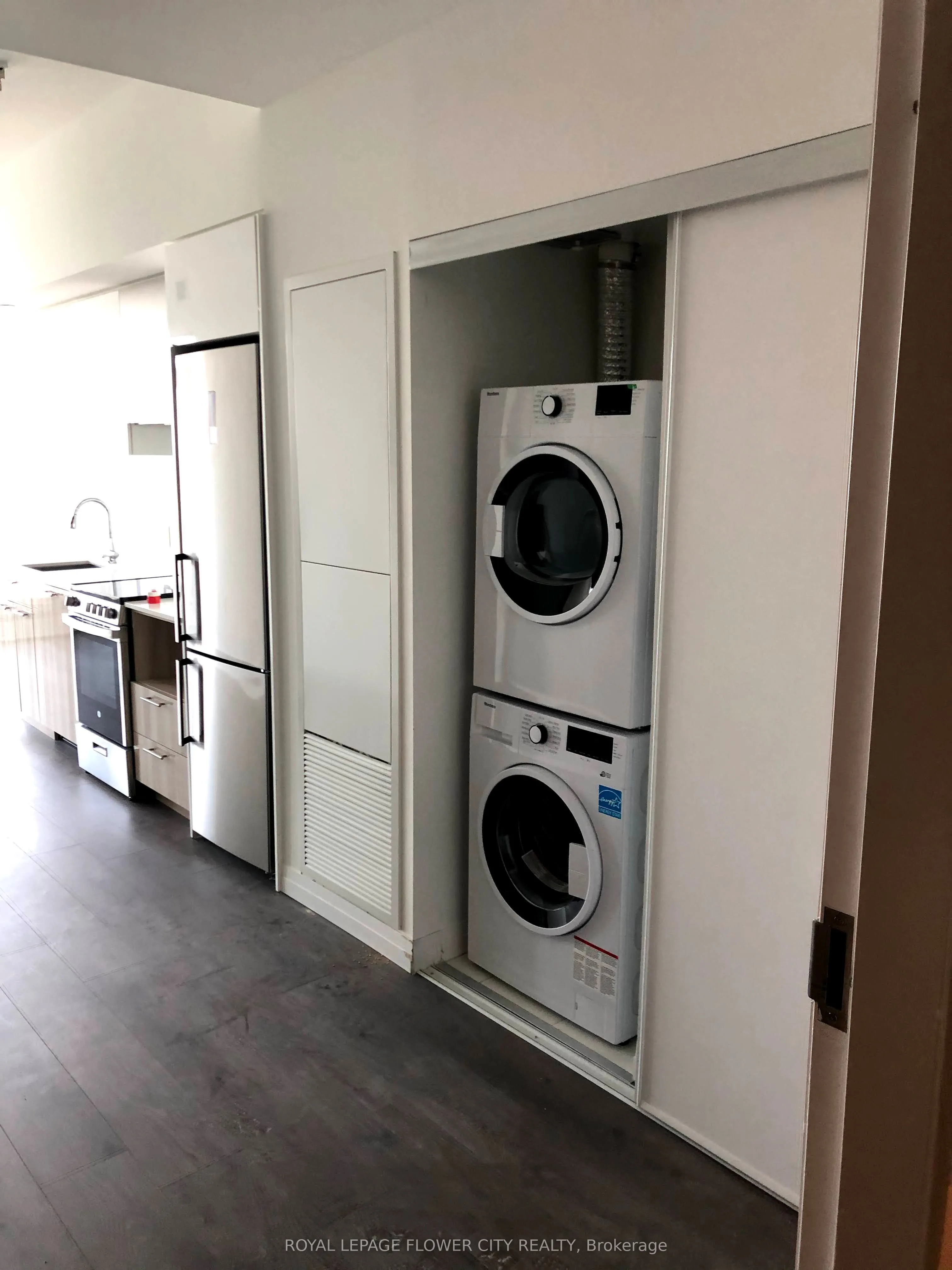251 Jarvis Street, #4214