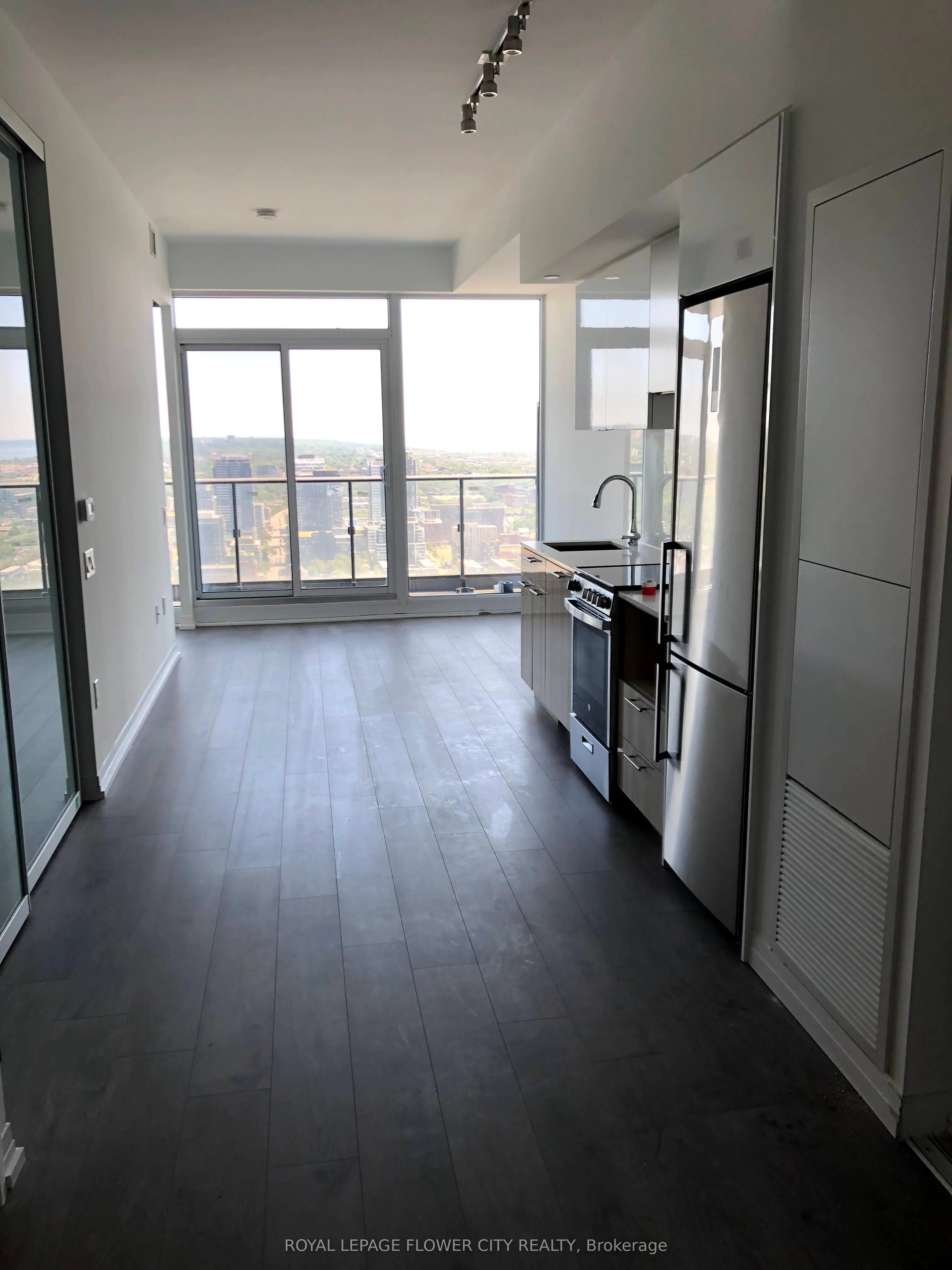 251 Jarvis Street, #4214