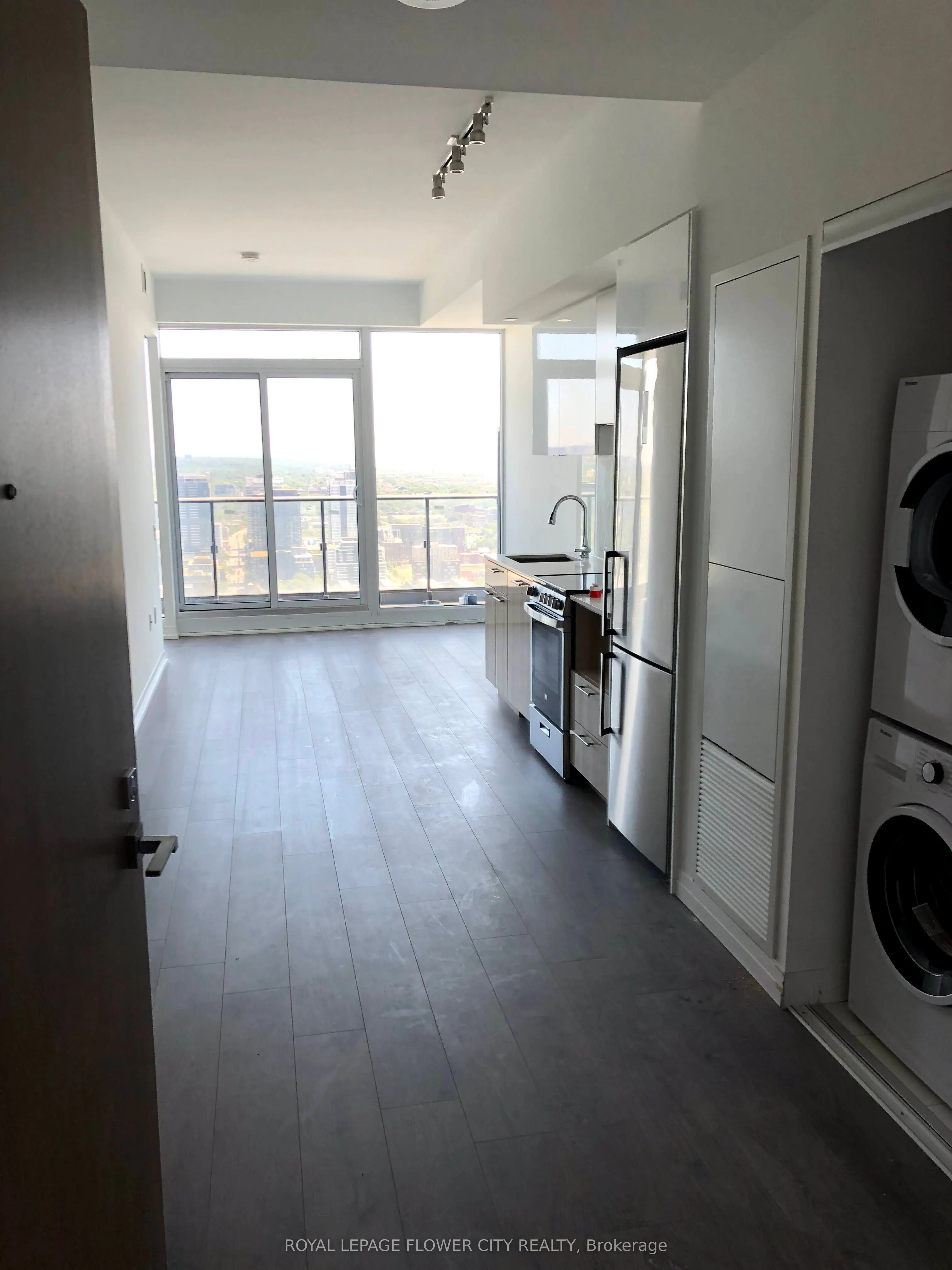 251 Jarvis Street, #4214