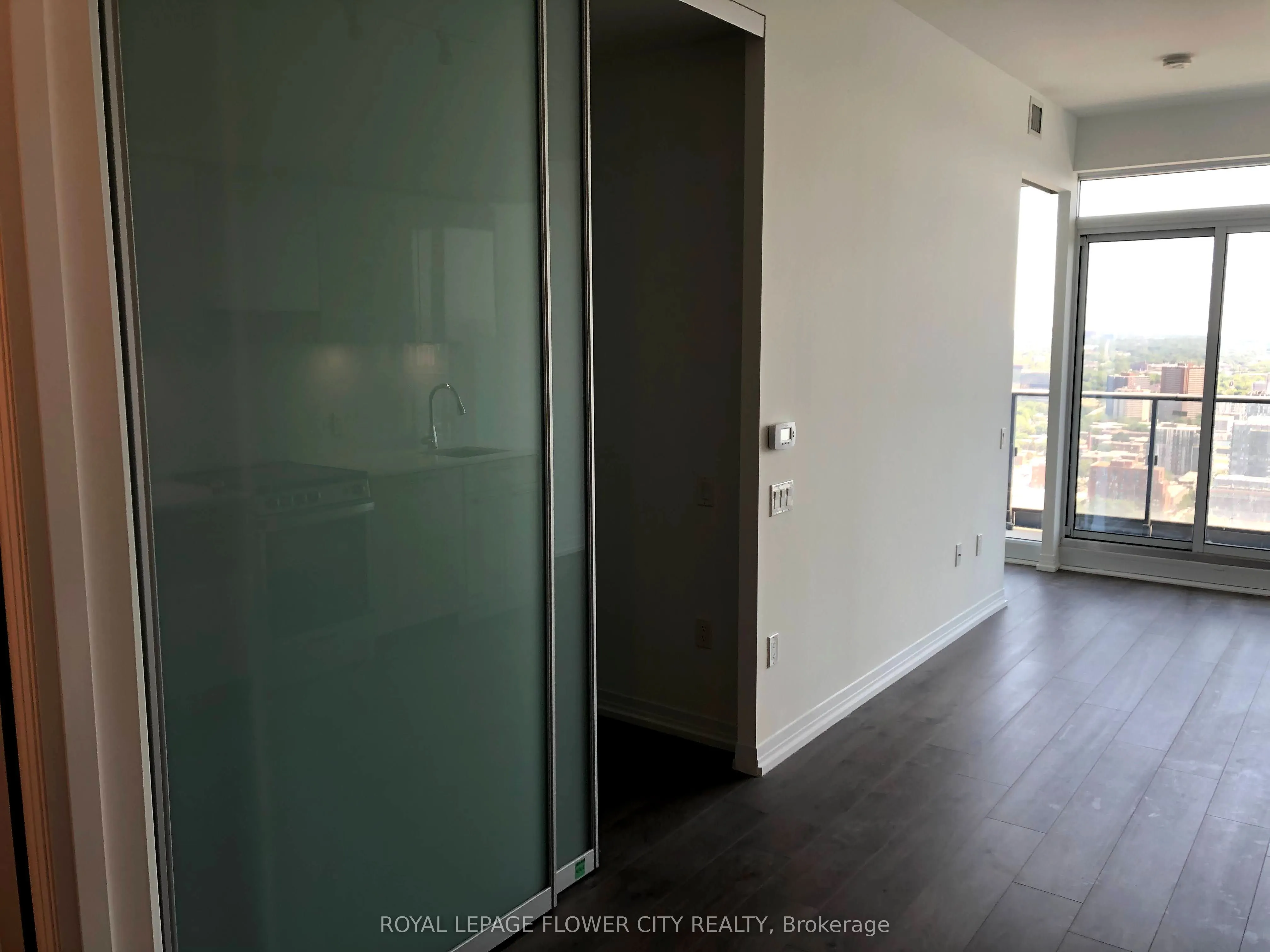 251 Jarvis Street, #4214