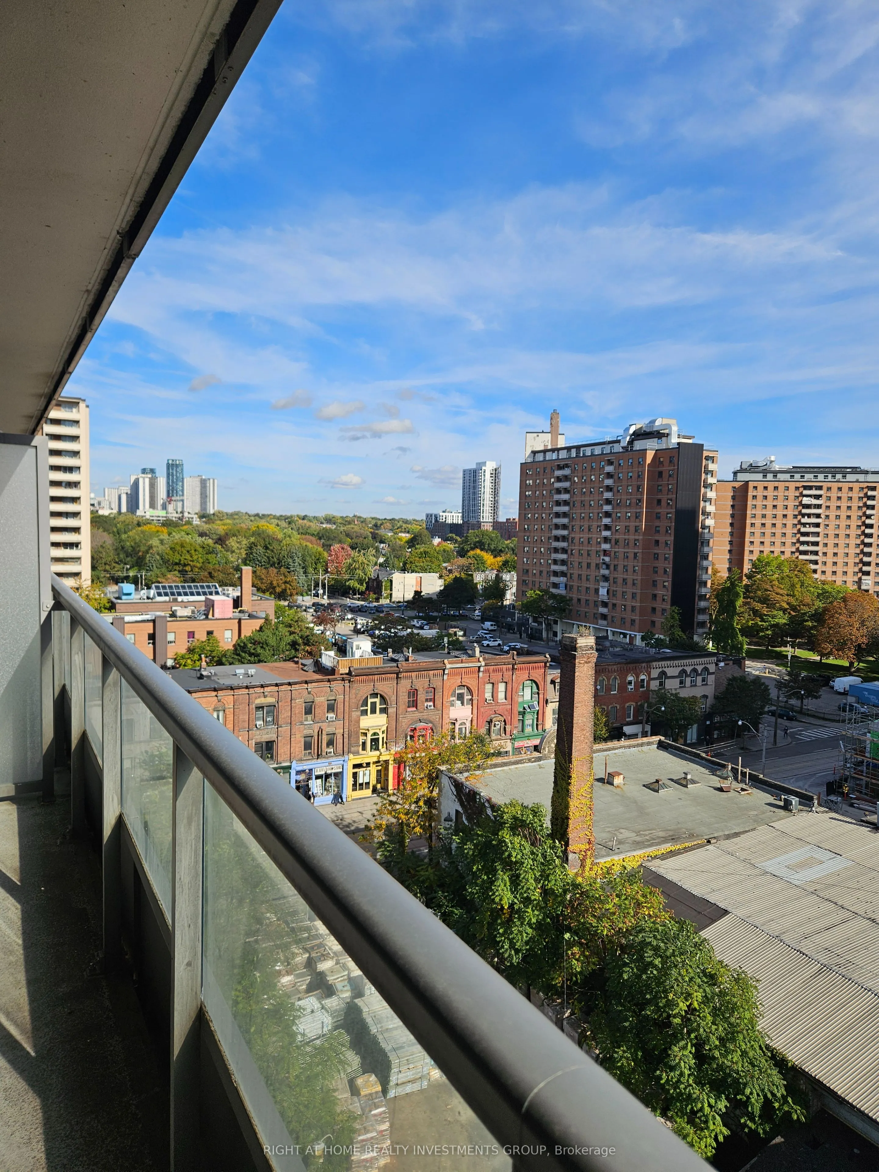 320 Richmond Street E, #1016